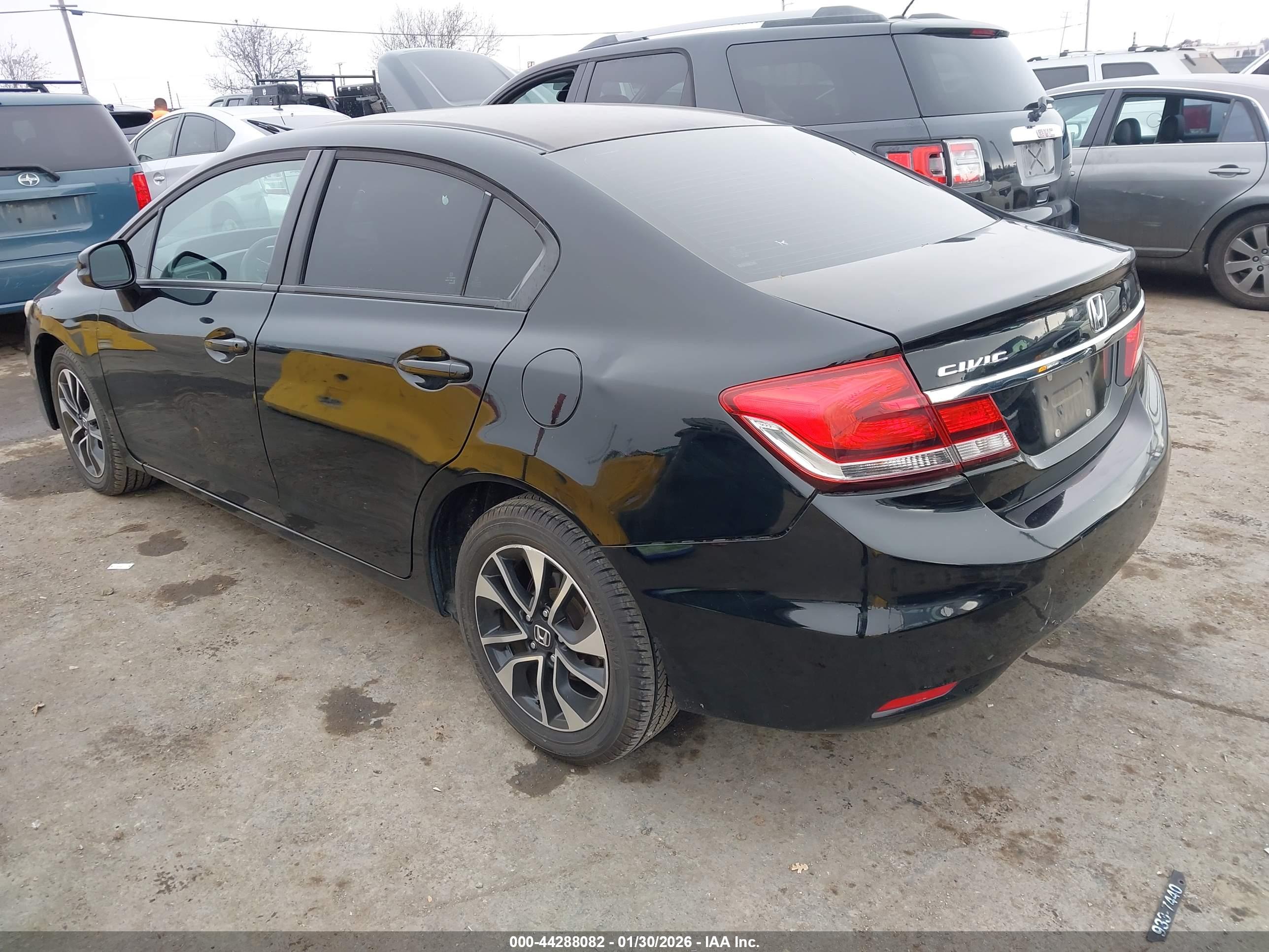 HONDA CIVIC image 3