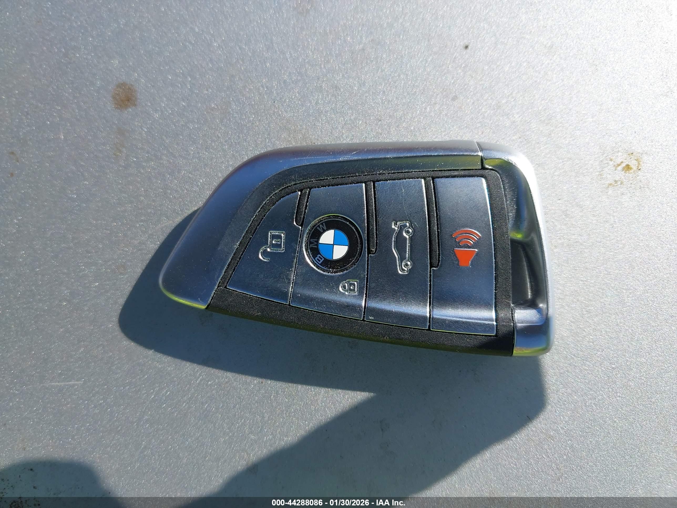 BMW X6 image 11