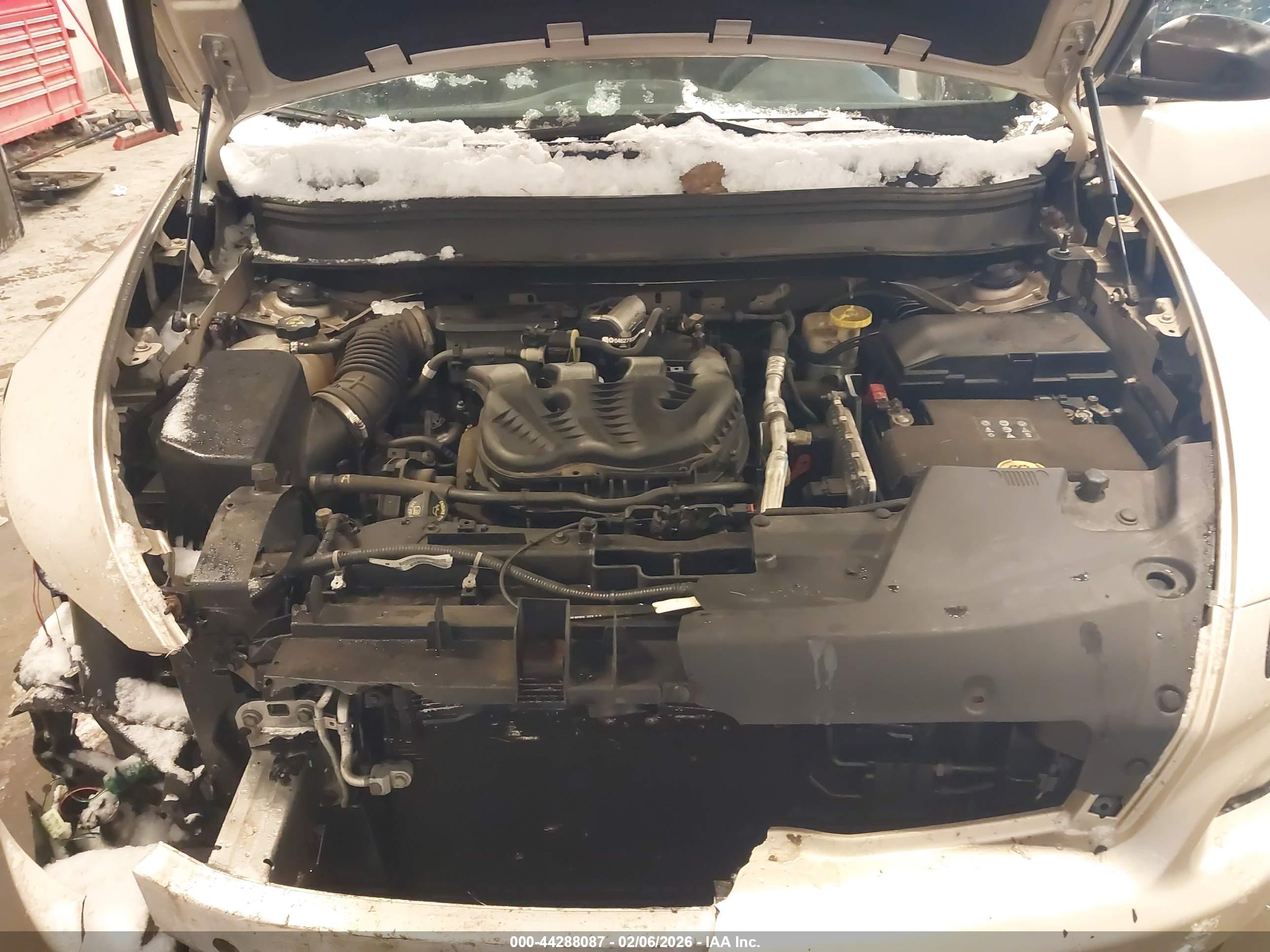 JEEP CHEROKEE image 10