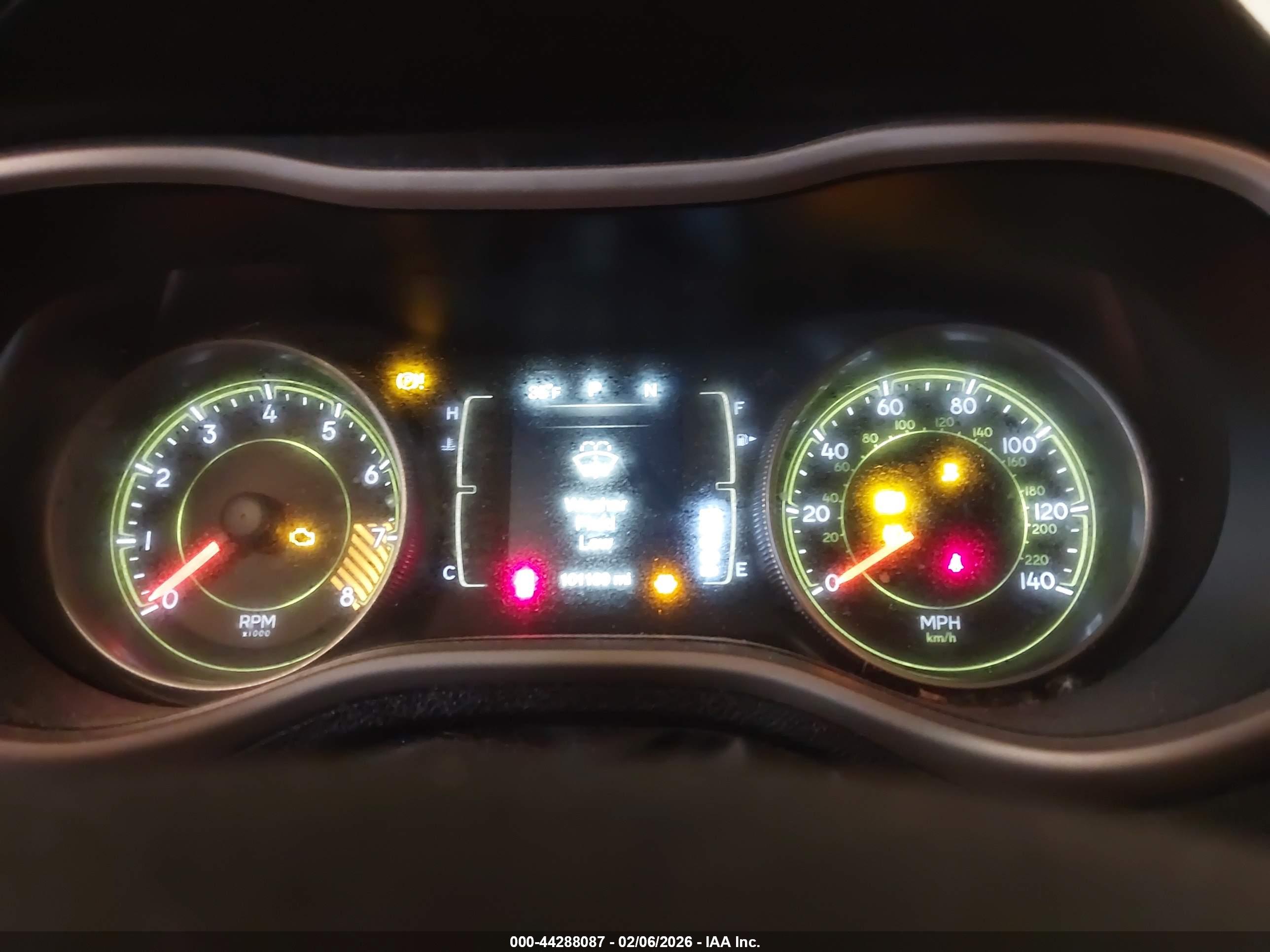 JEEP CHEROKEE image 7