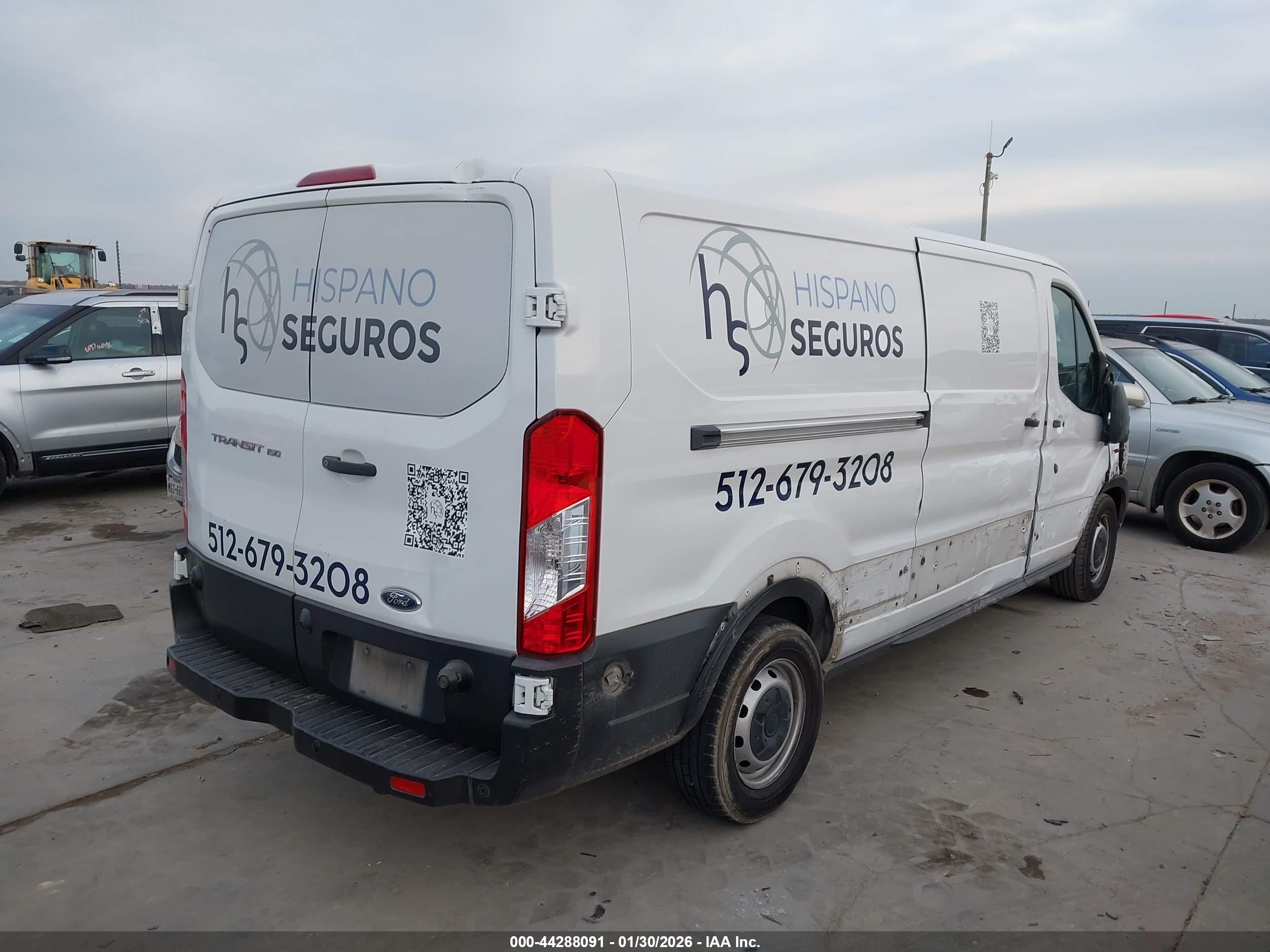 FORD TRANSIT-150 image 4