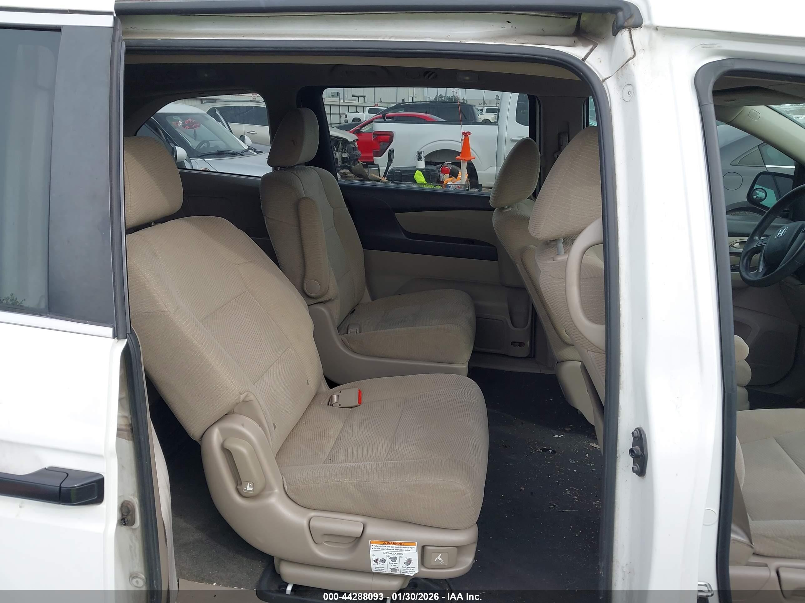 HONDA ODYSSEY image 8