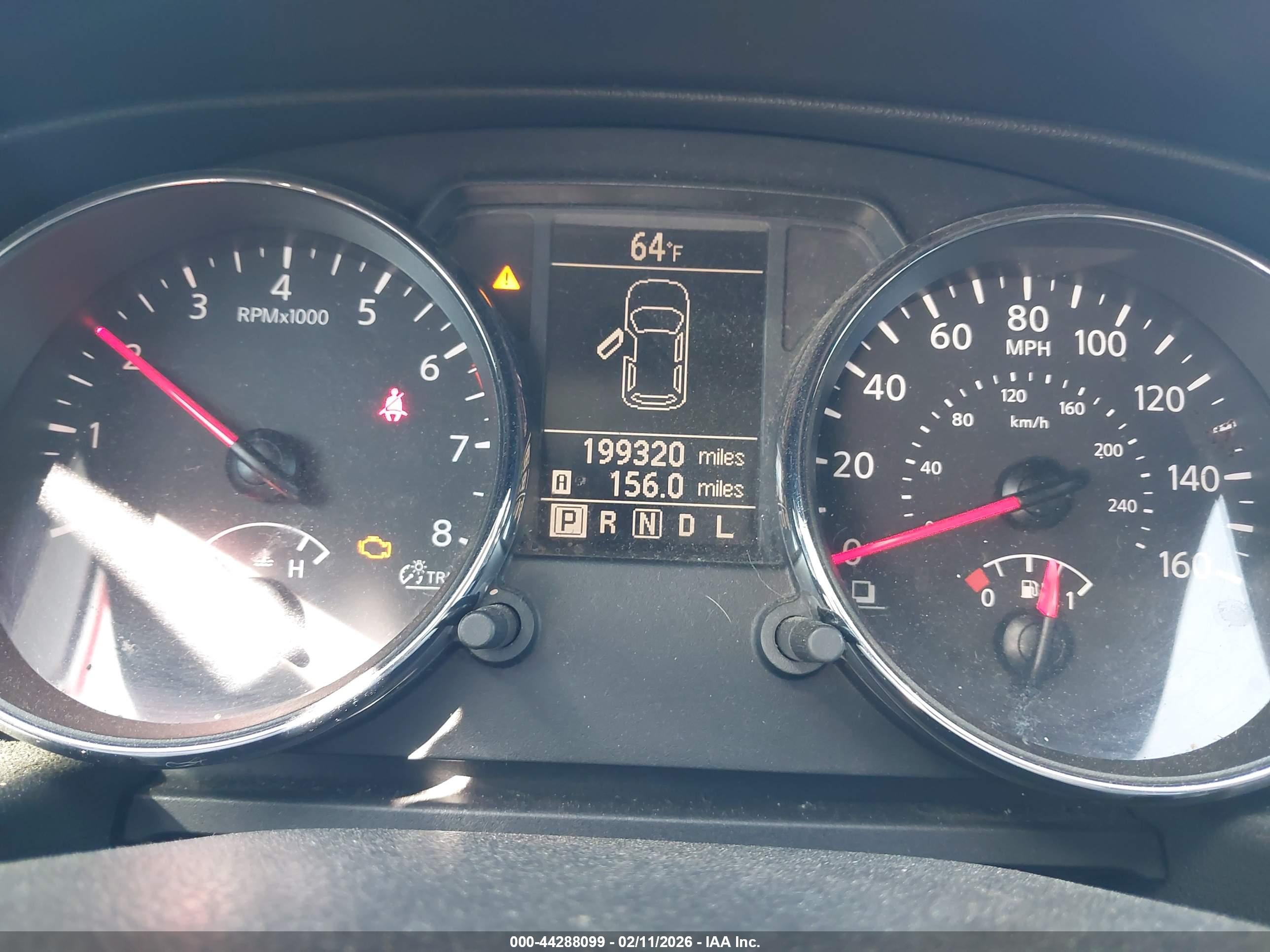 NISSAN ROGUE image 7