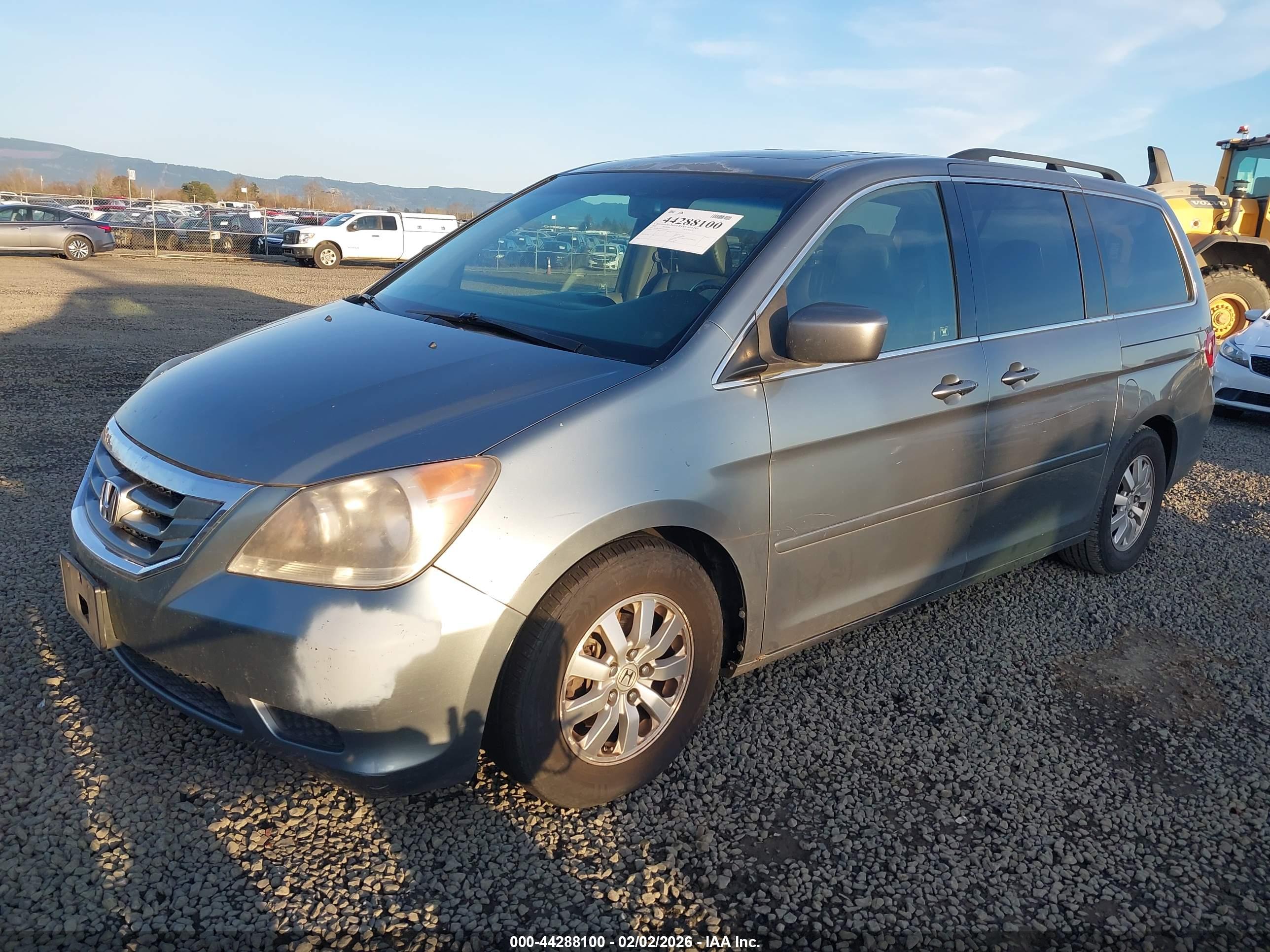 HONDA ODYSSEY image 2