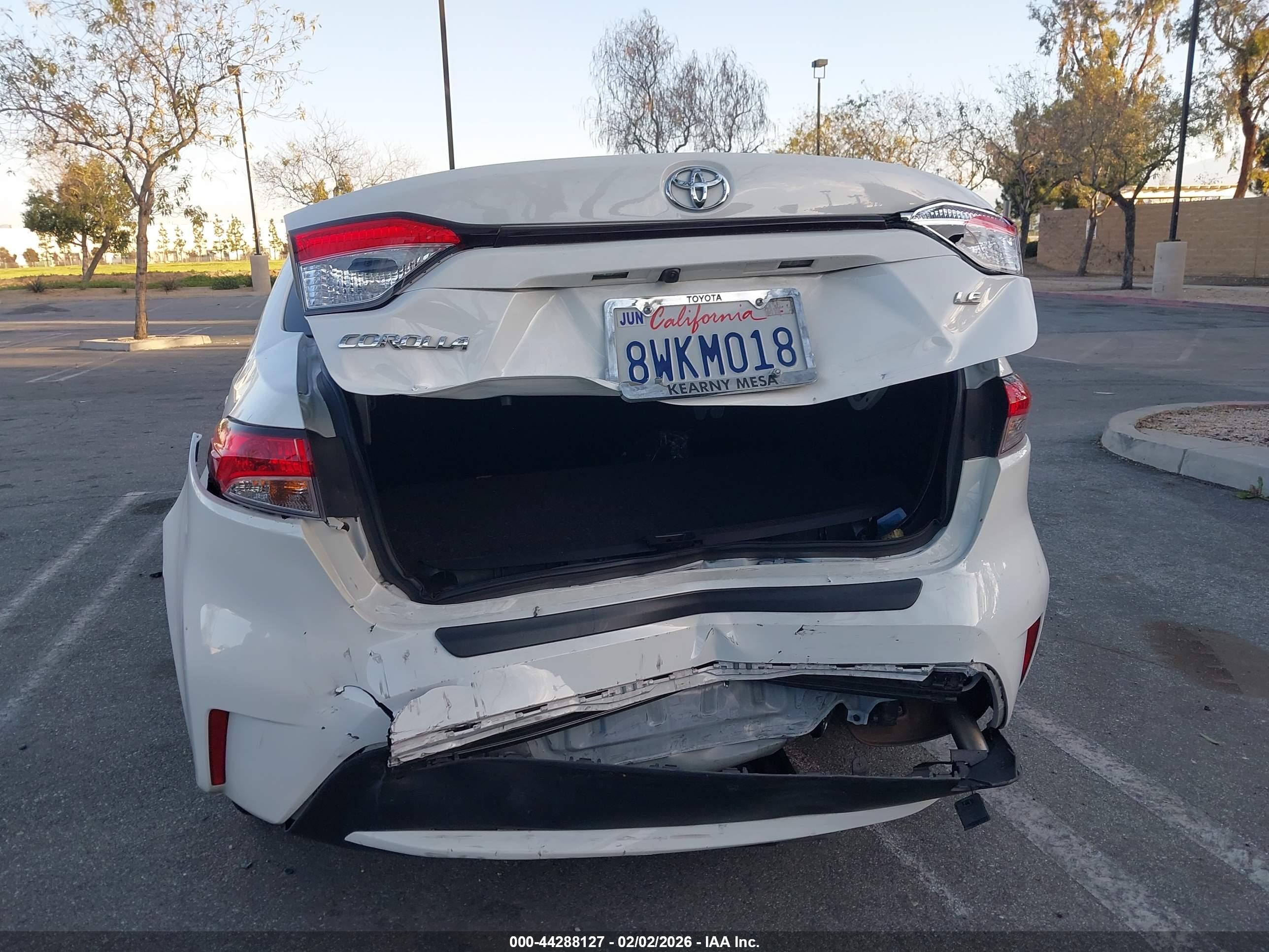 TOYOTA COROLLA image 6