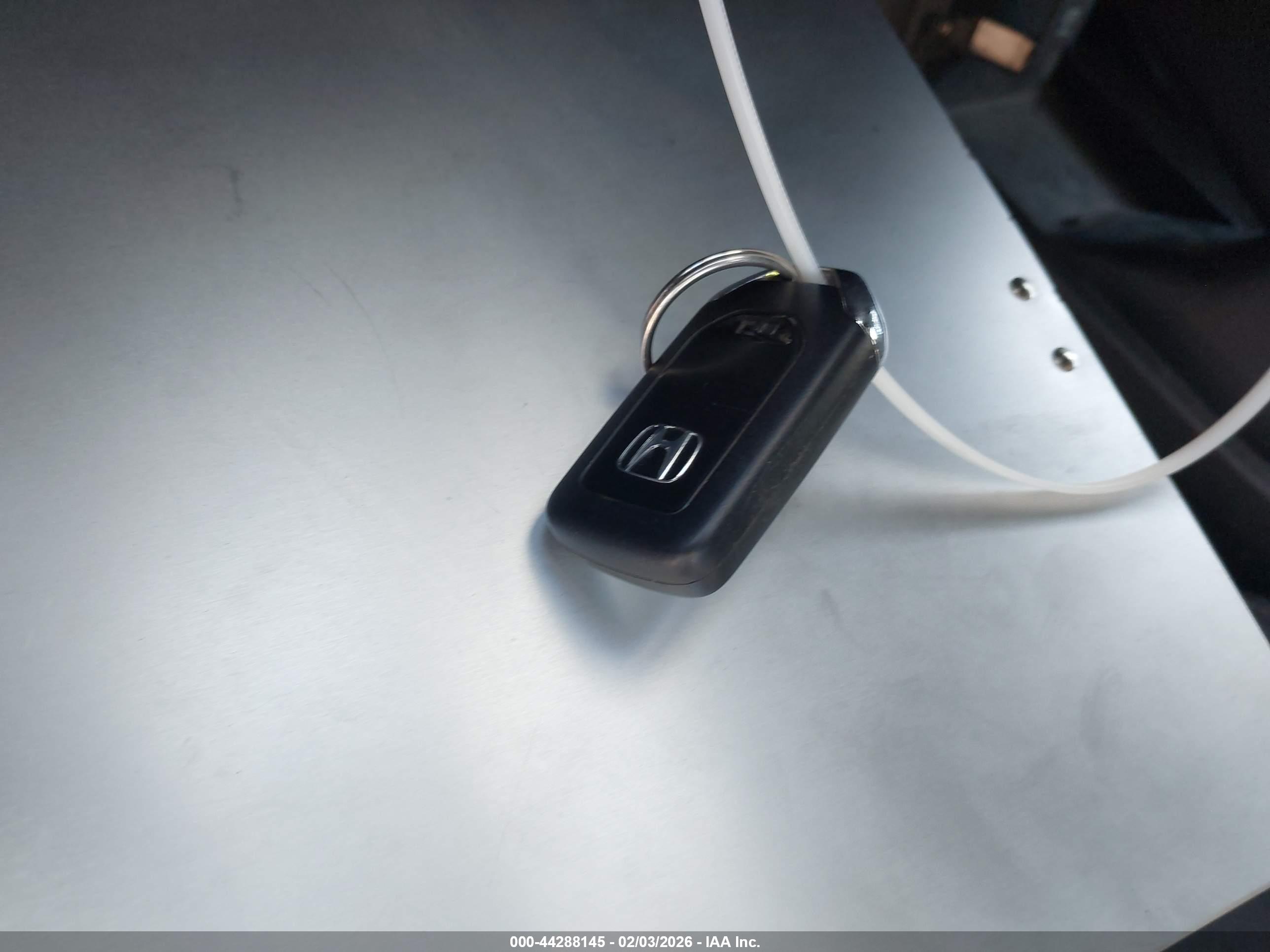 HONDA CIVIC image 11