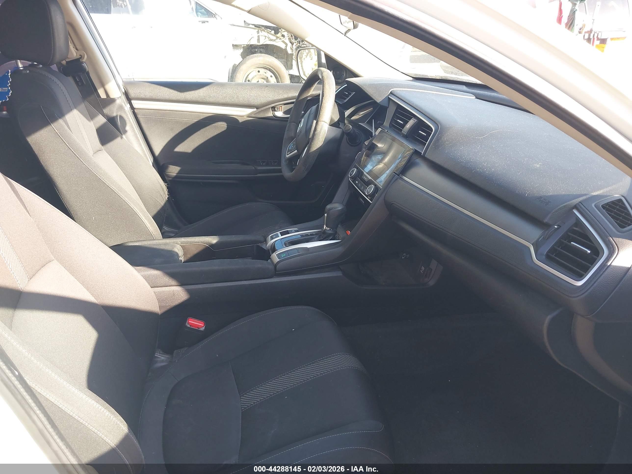 HONDA CIVIC image 5