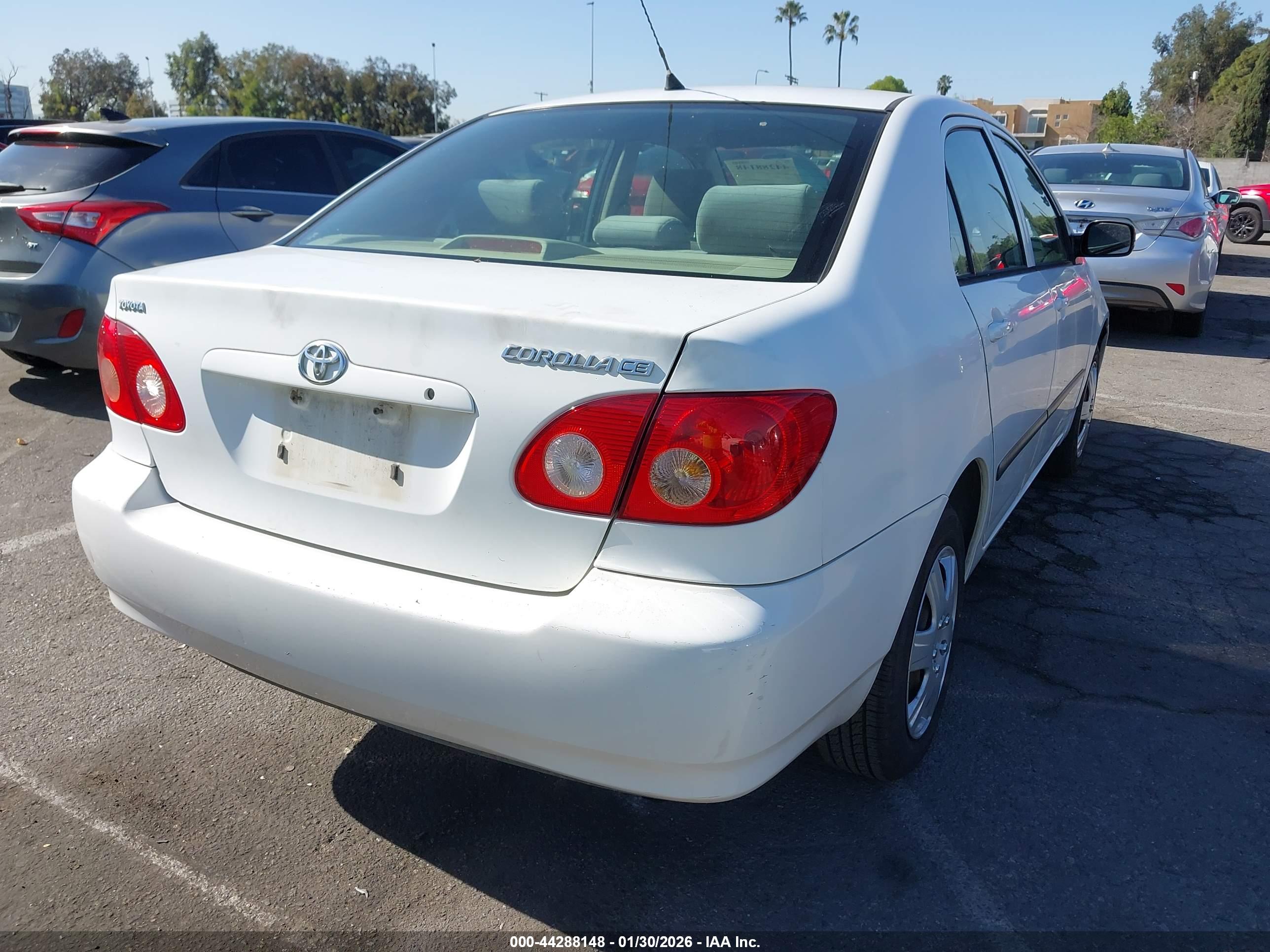 TOYOTA COROLLA image 4