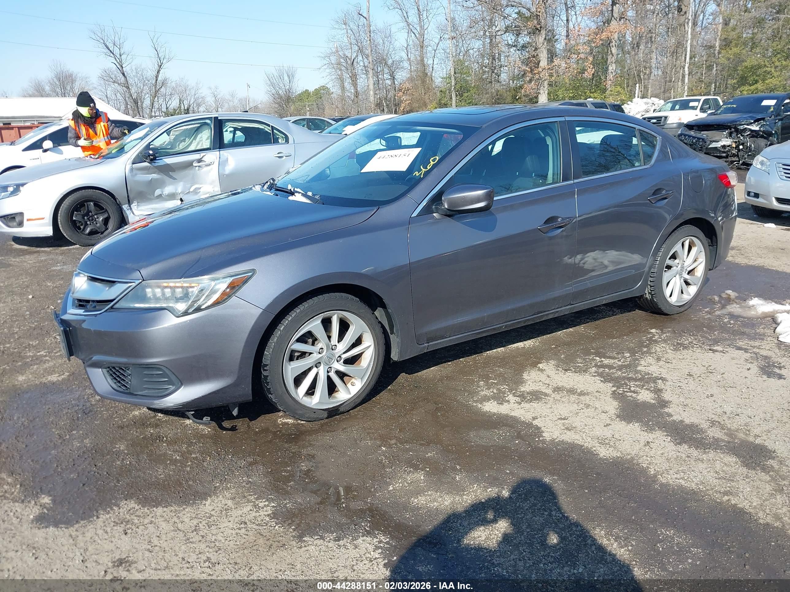 ACURA ILX image 2