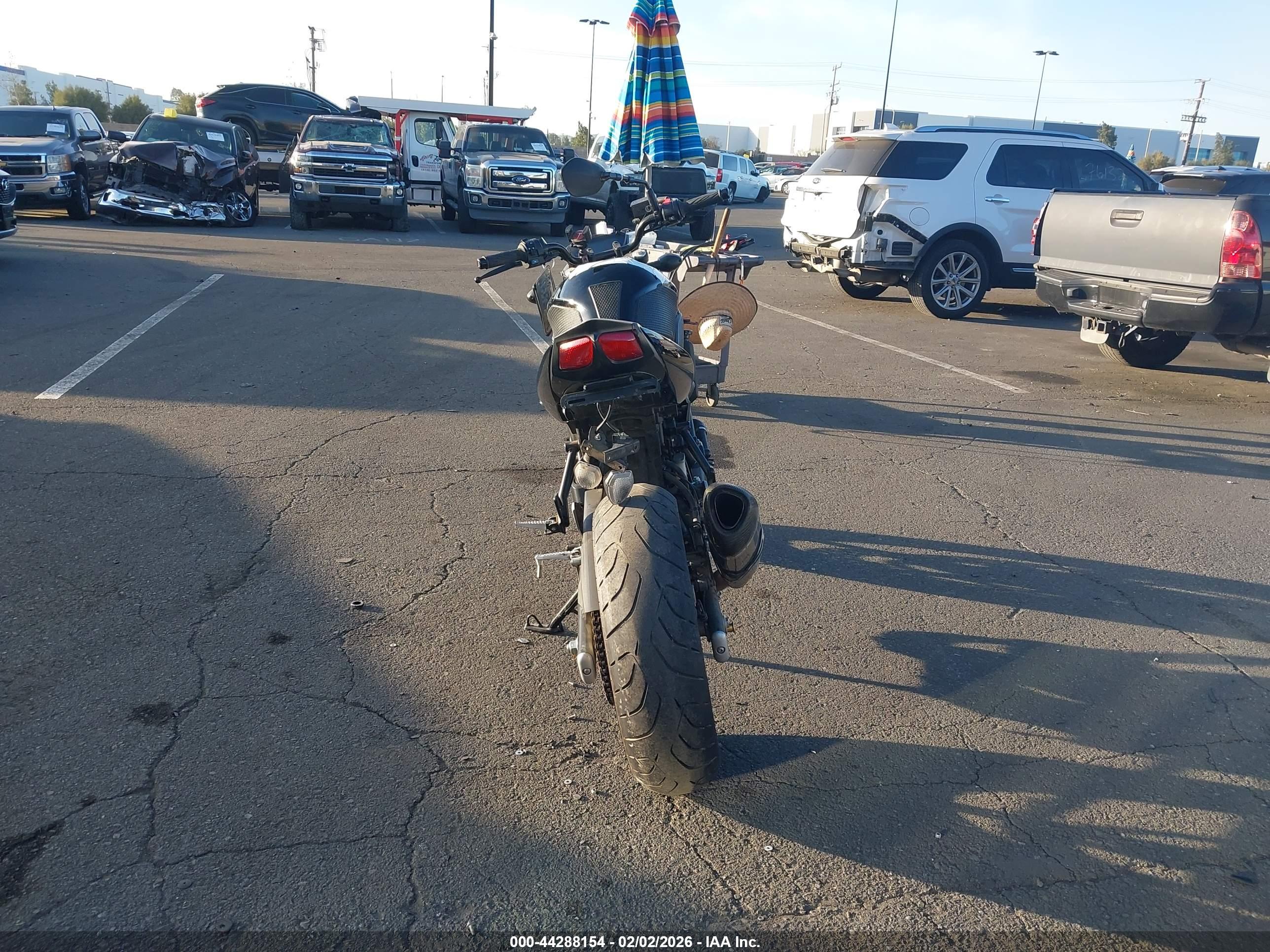 SUZUKI SV650 image 6