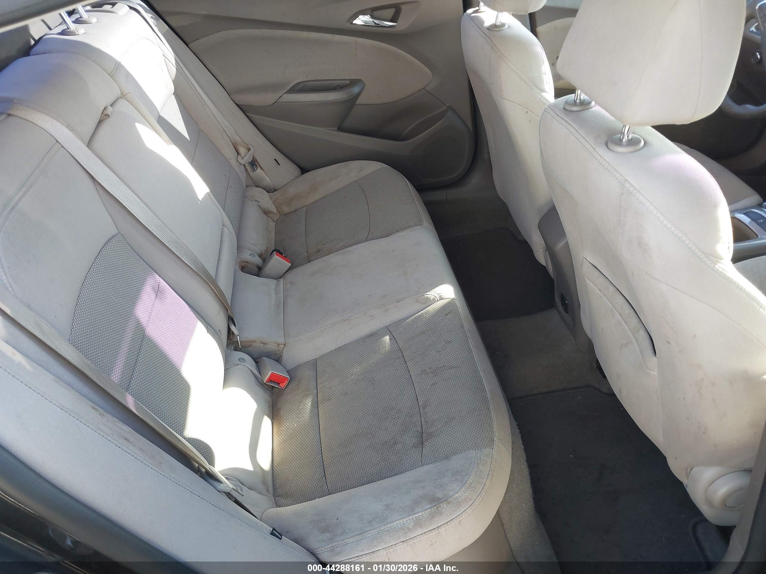 CHEVROLET CRUZE image 8