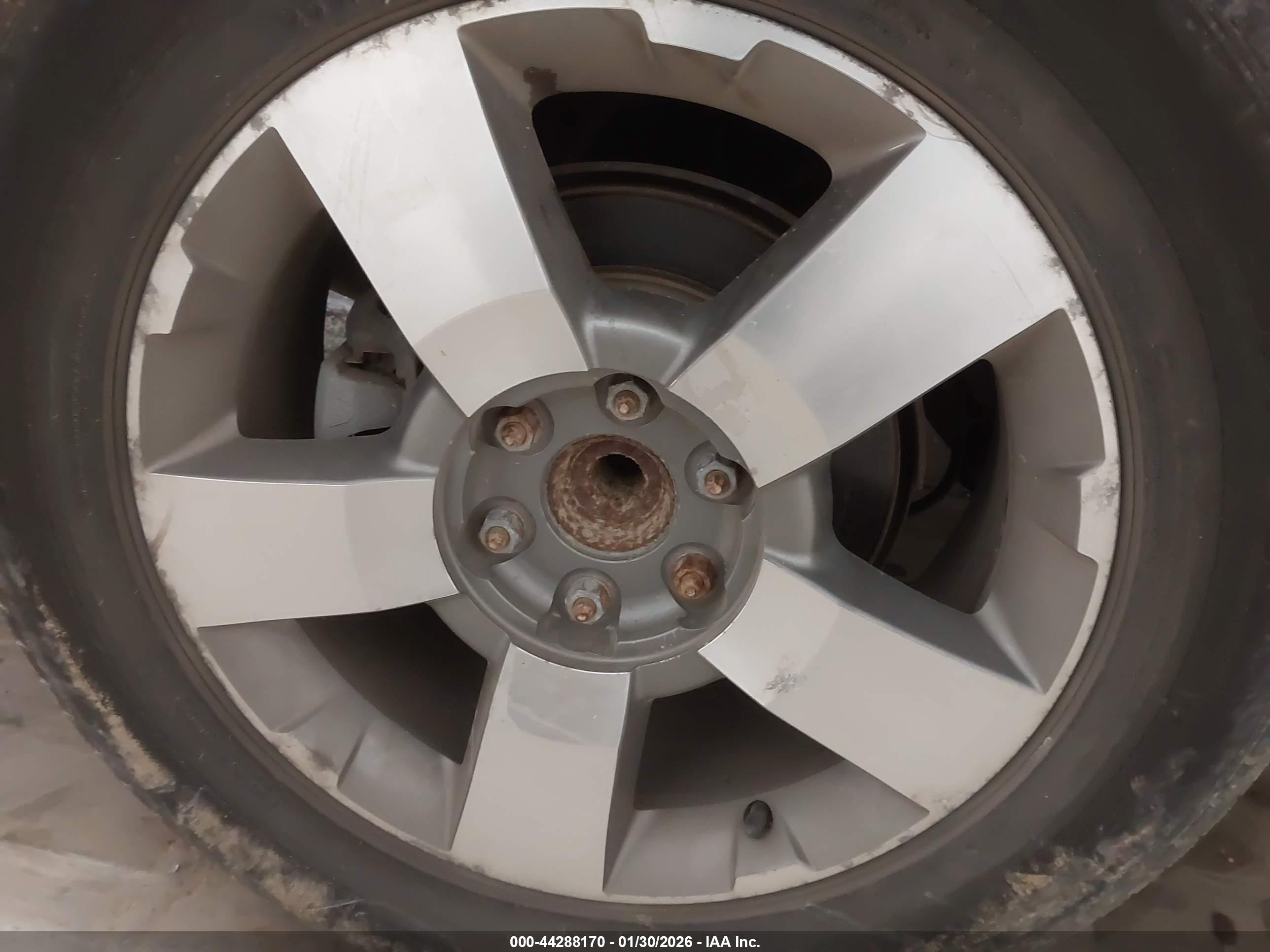 GMC ACADIA image 6