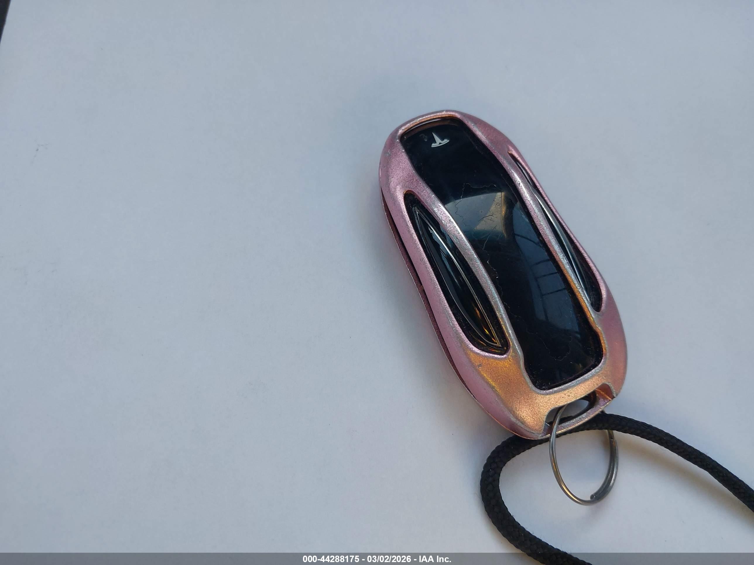 TESLA MODEL image 11