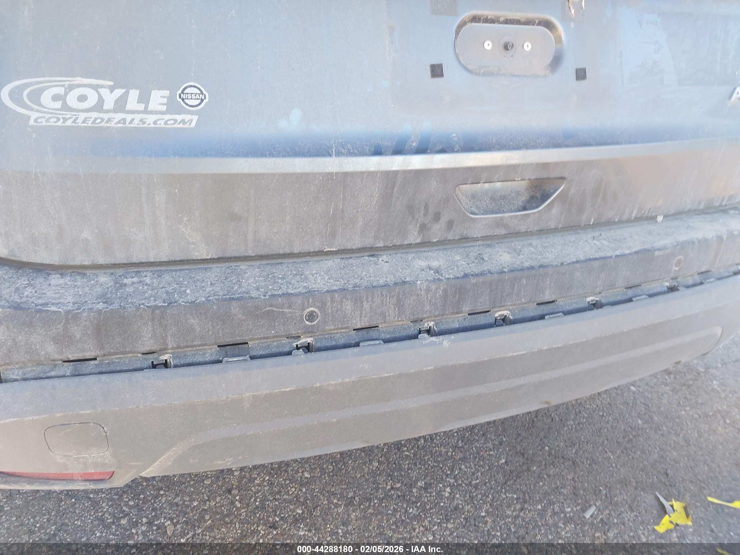 NISSAN ROGUE image 6