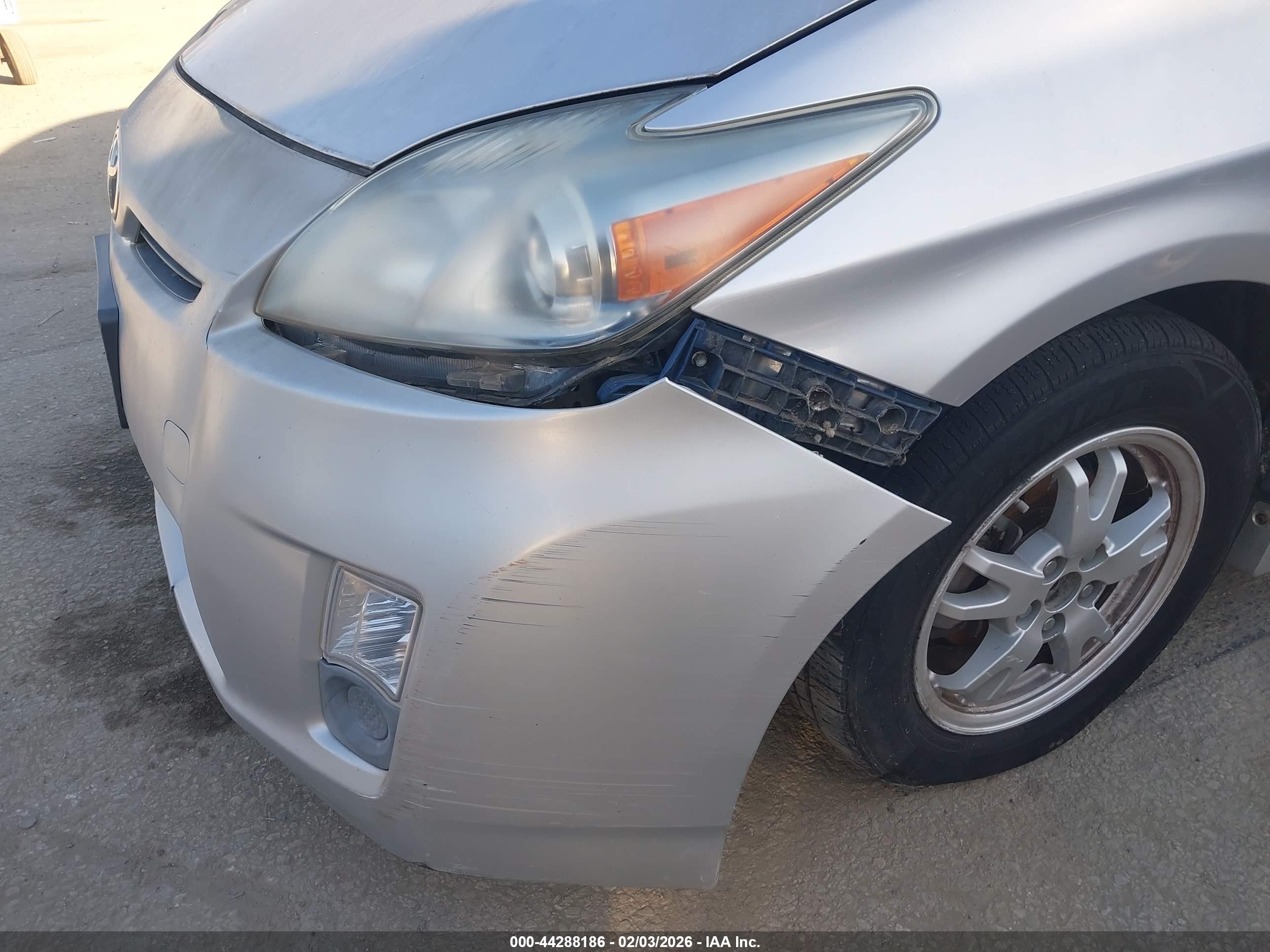 TOYOTA PRIUS image 6