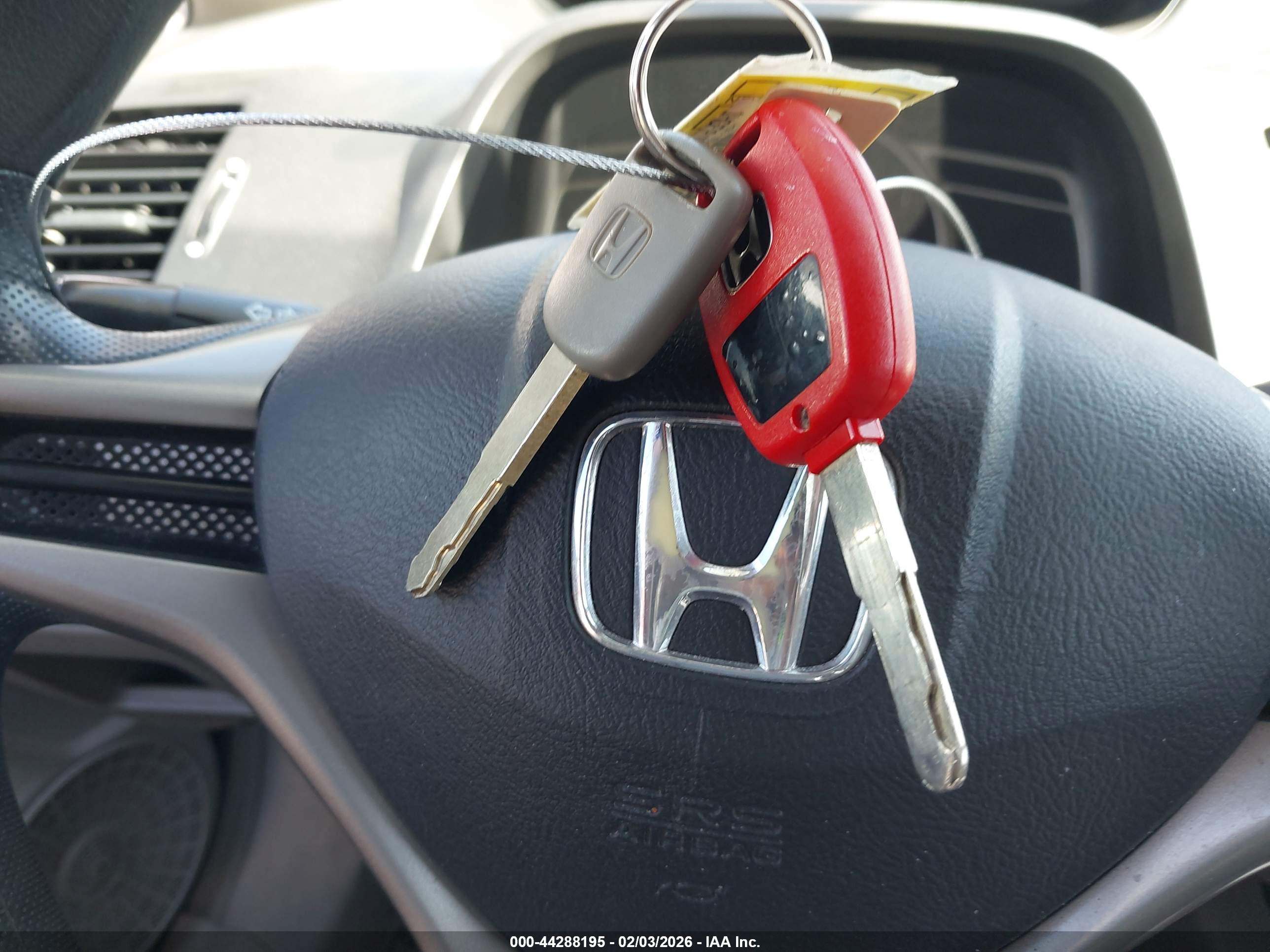 HONDA CIVIC image 11