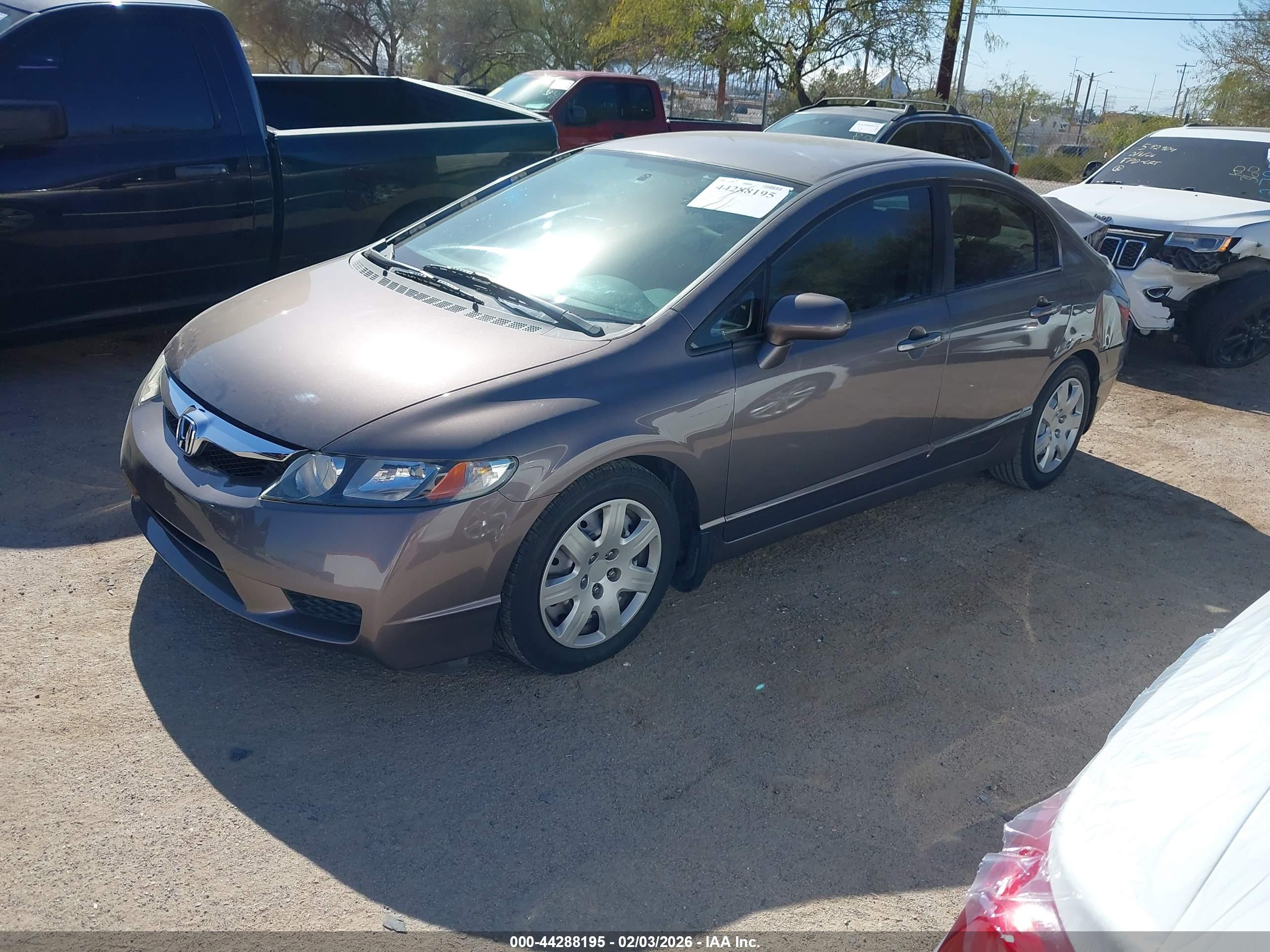 HONDA CIVIC image 2