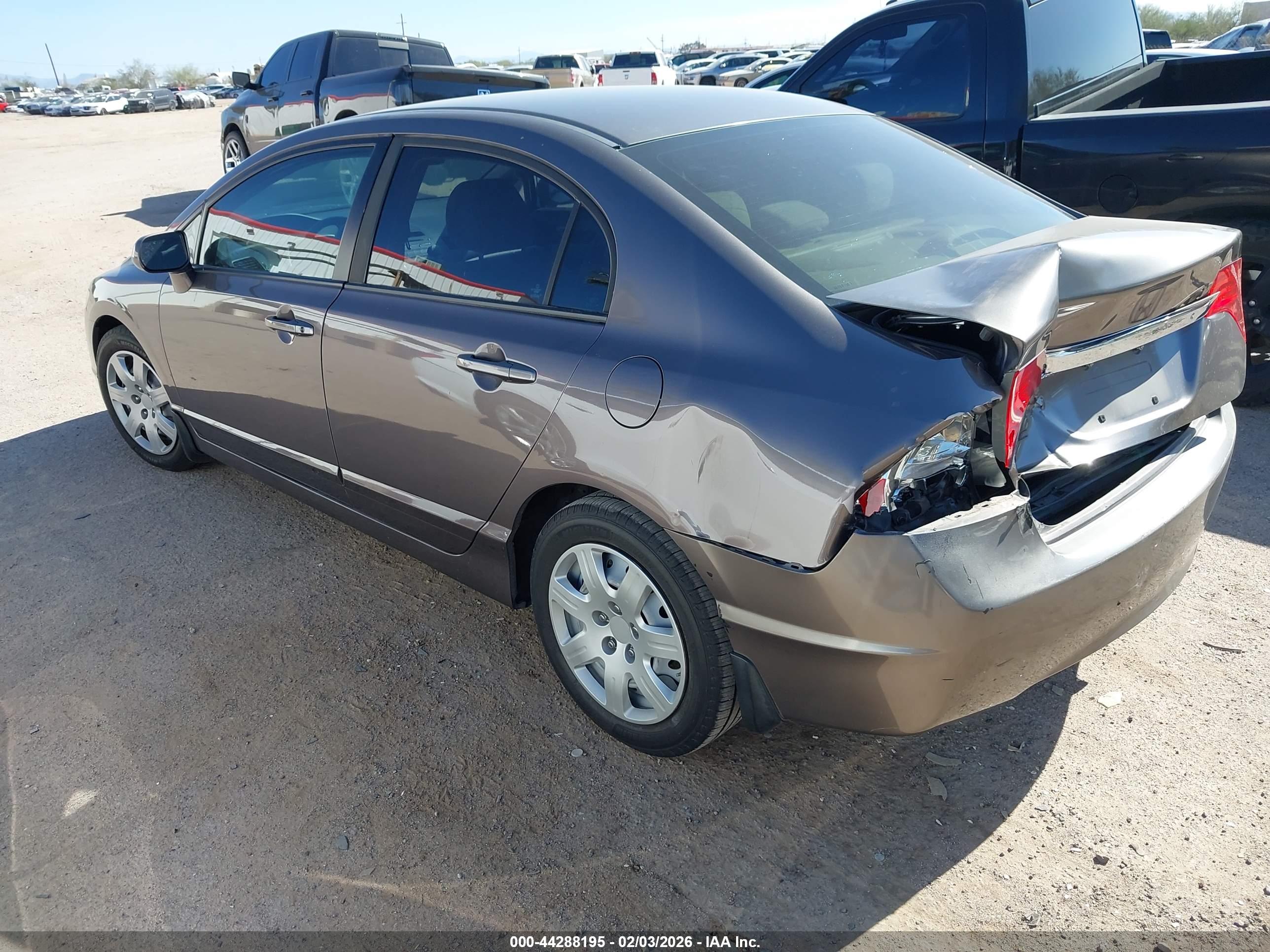HONDA CIVIC image 3