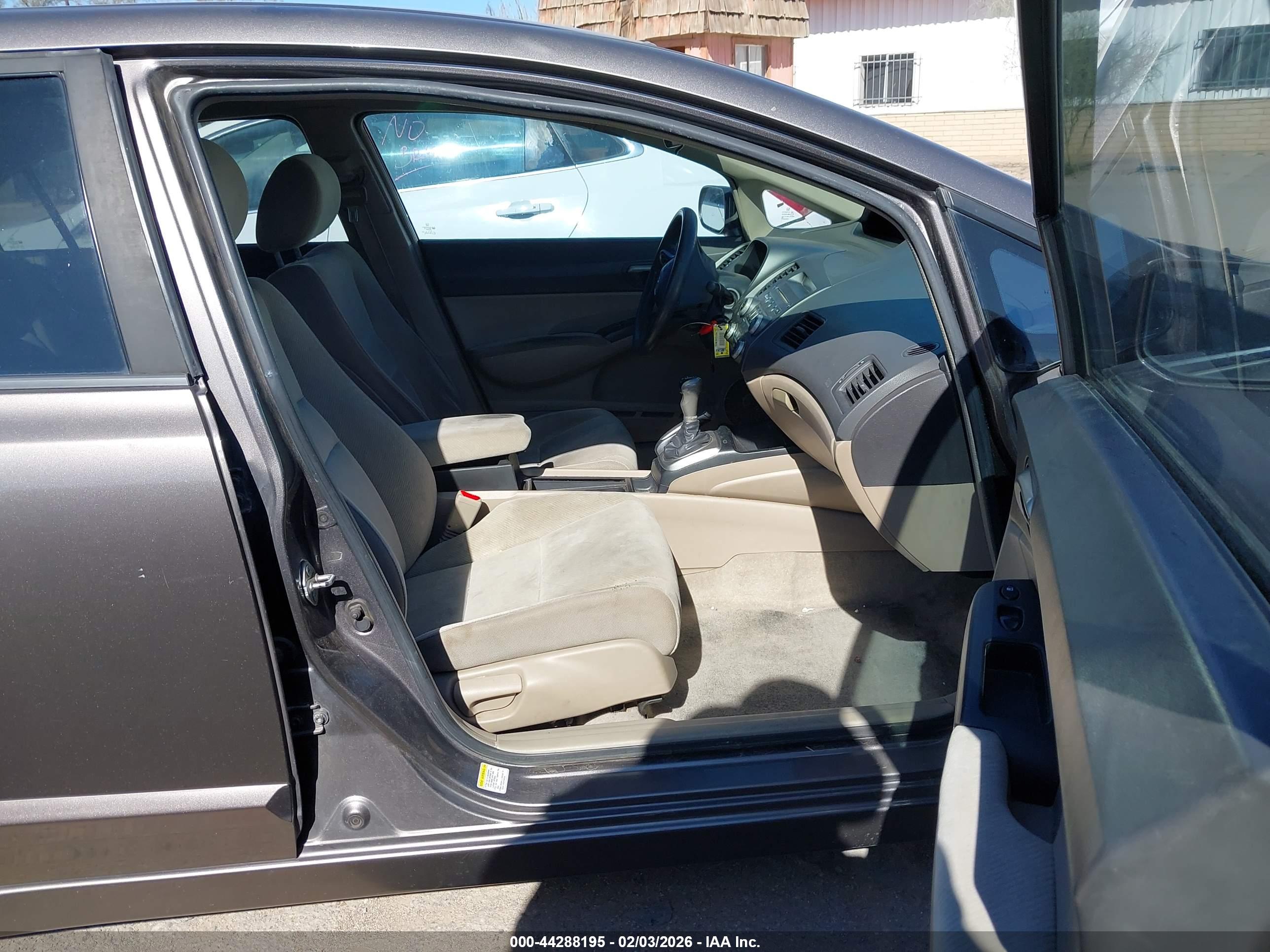 HONDA CIVIC image 5