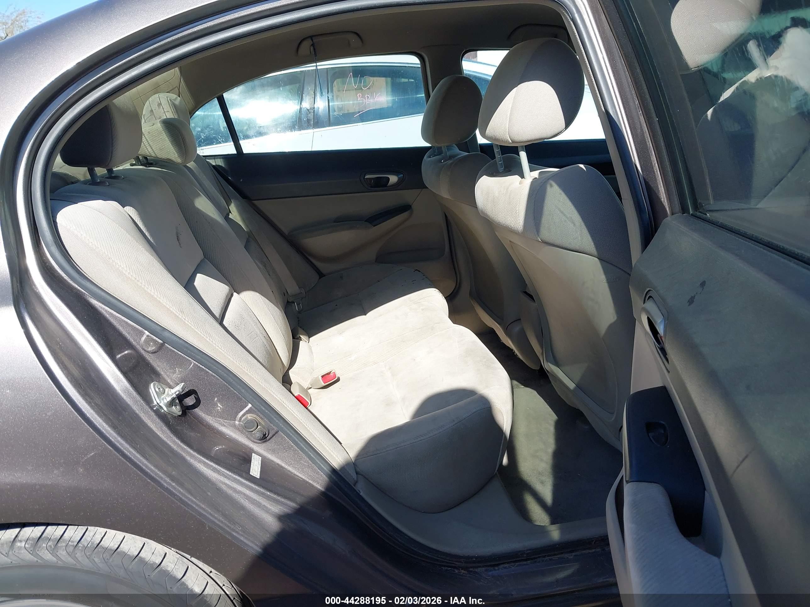 HONDA CIVIC image 8