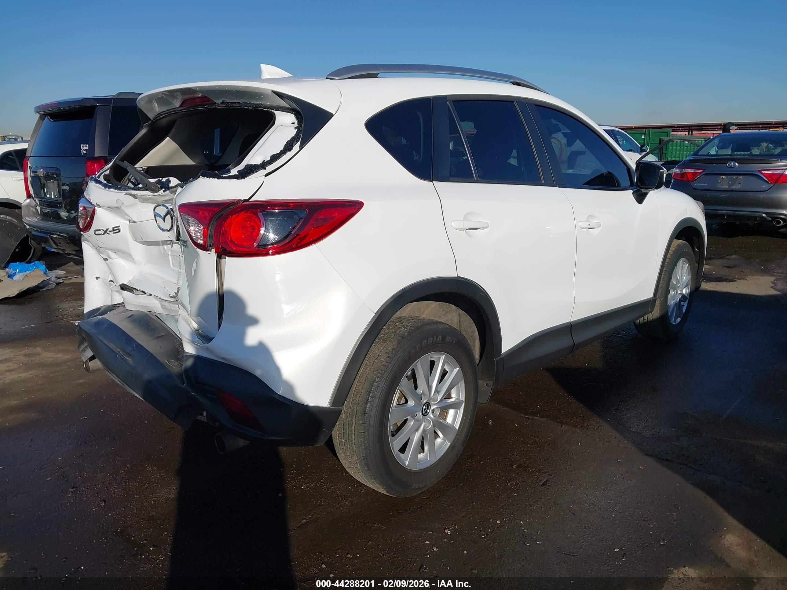 MAZDA CX-5 image 4