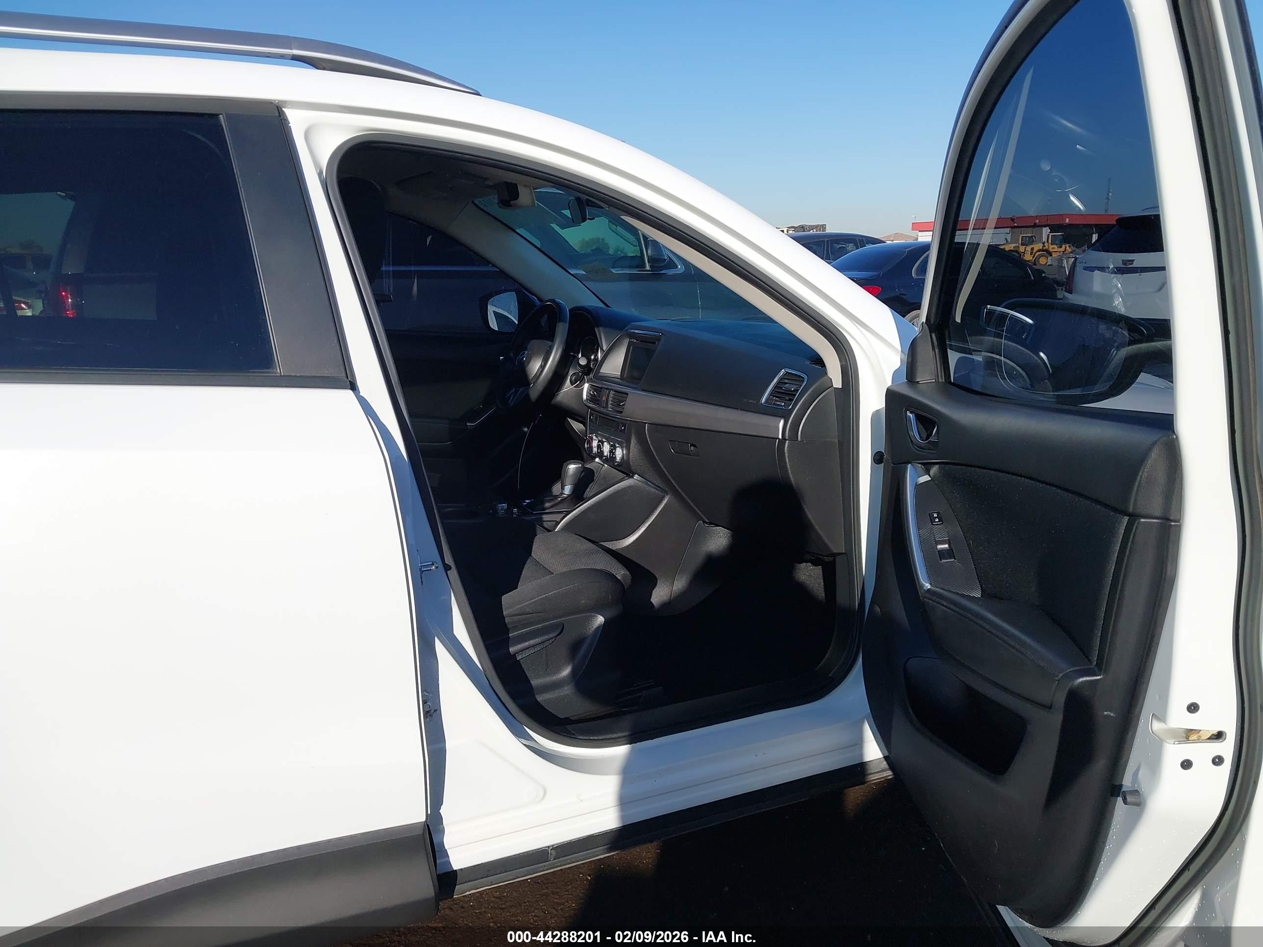MAZDA CX-5 image 5