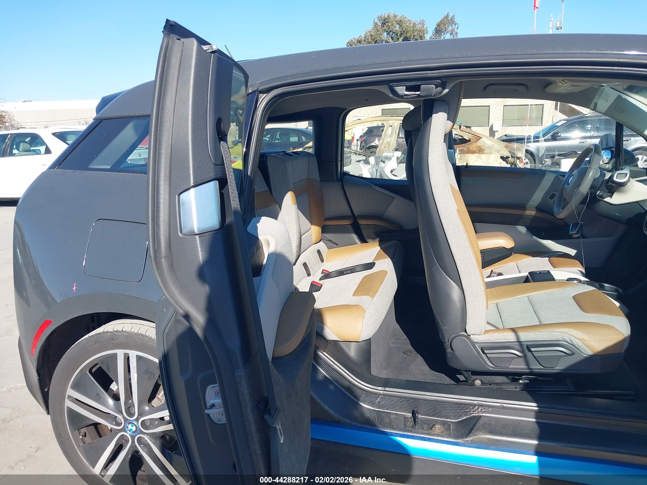BMW I3 image 8