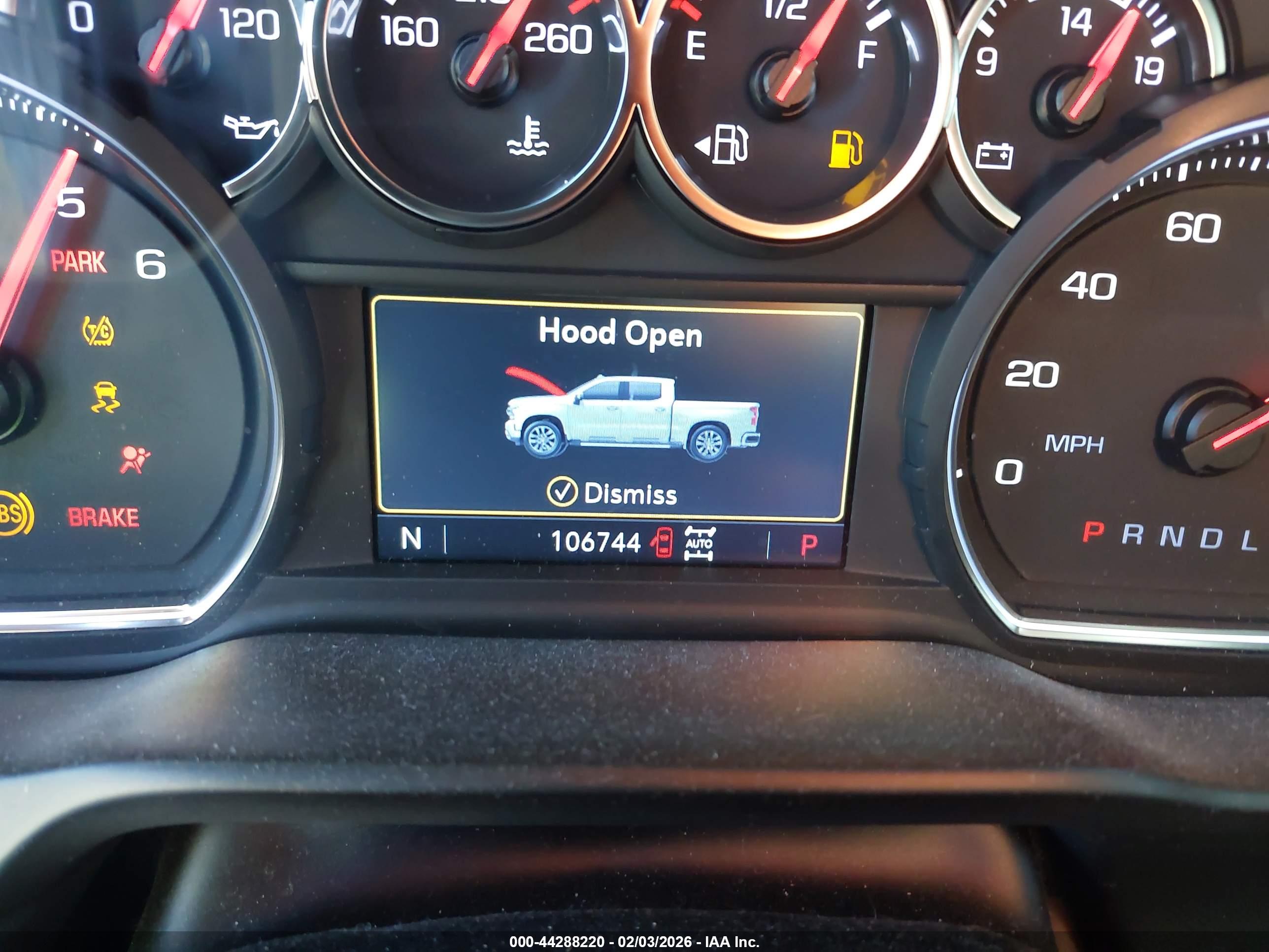 CHEVROLET SILVERADO image 7