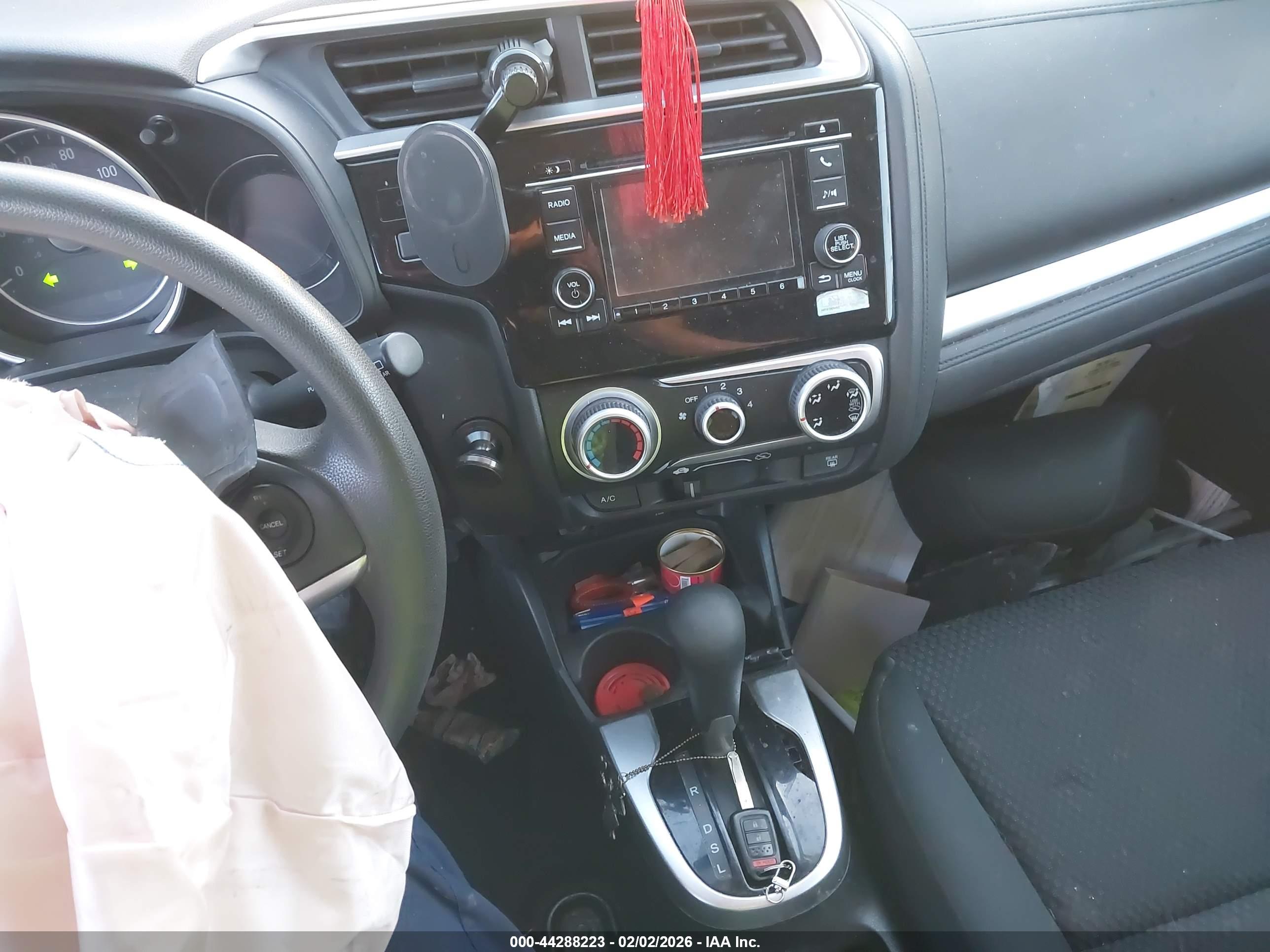 HONDA FIT image 11