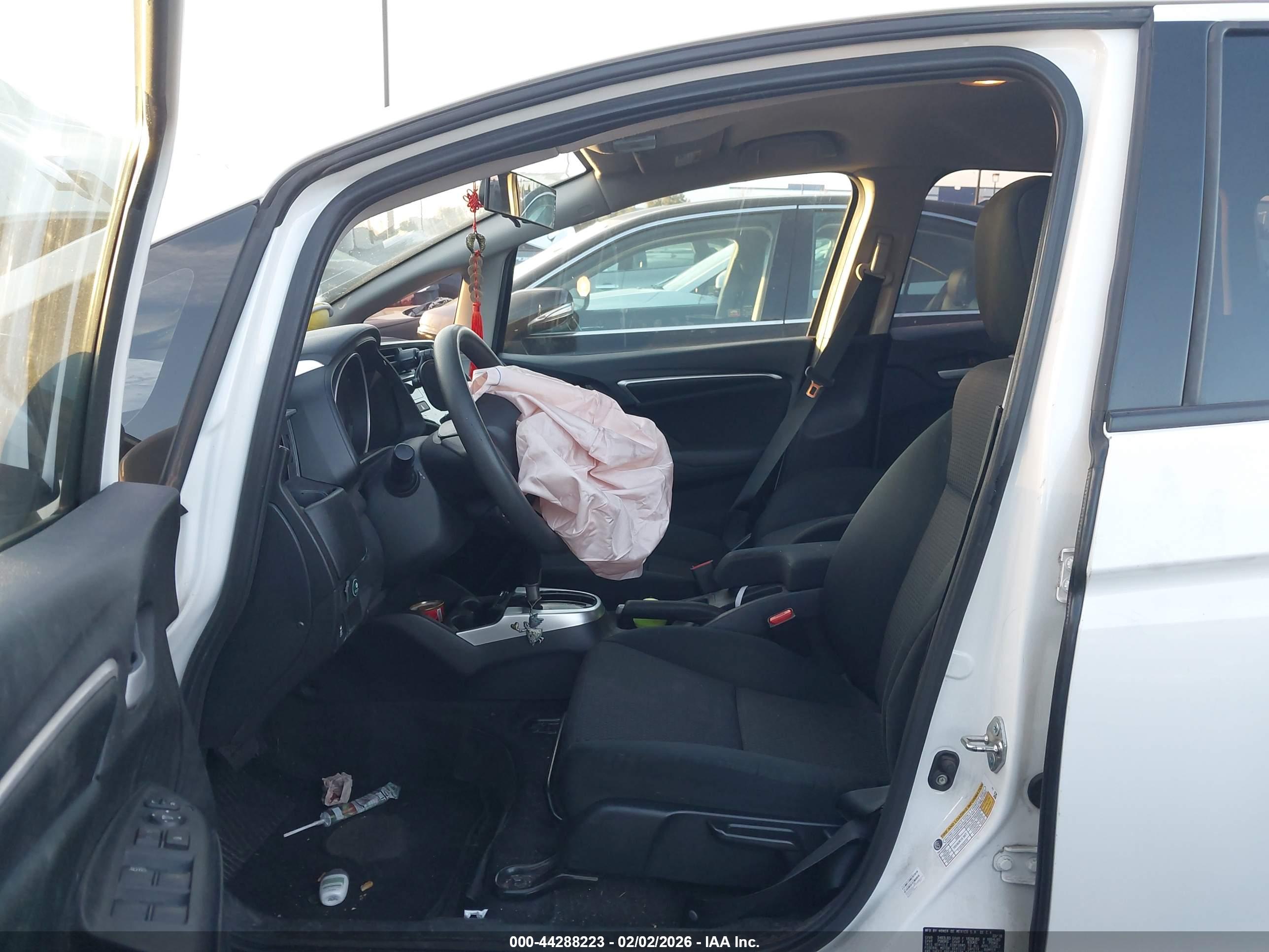 HONDA FIT image 5