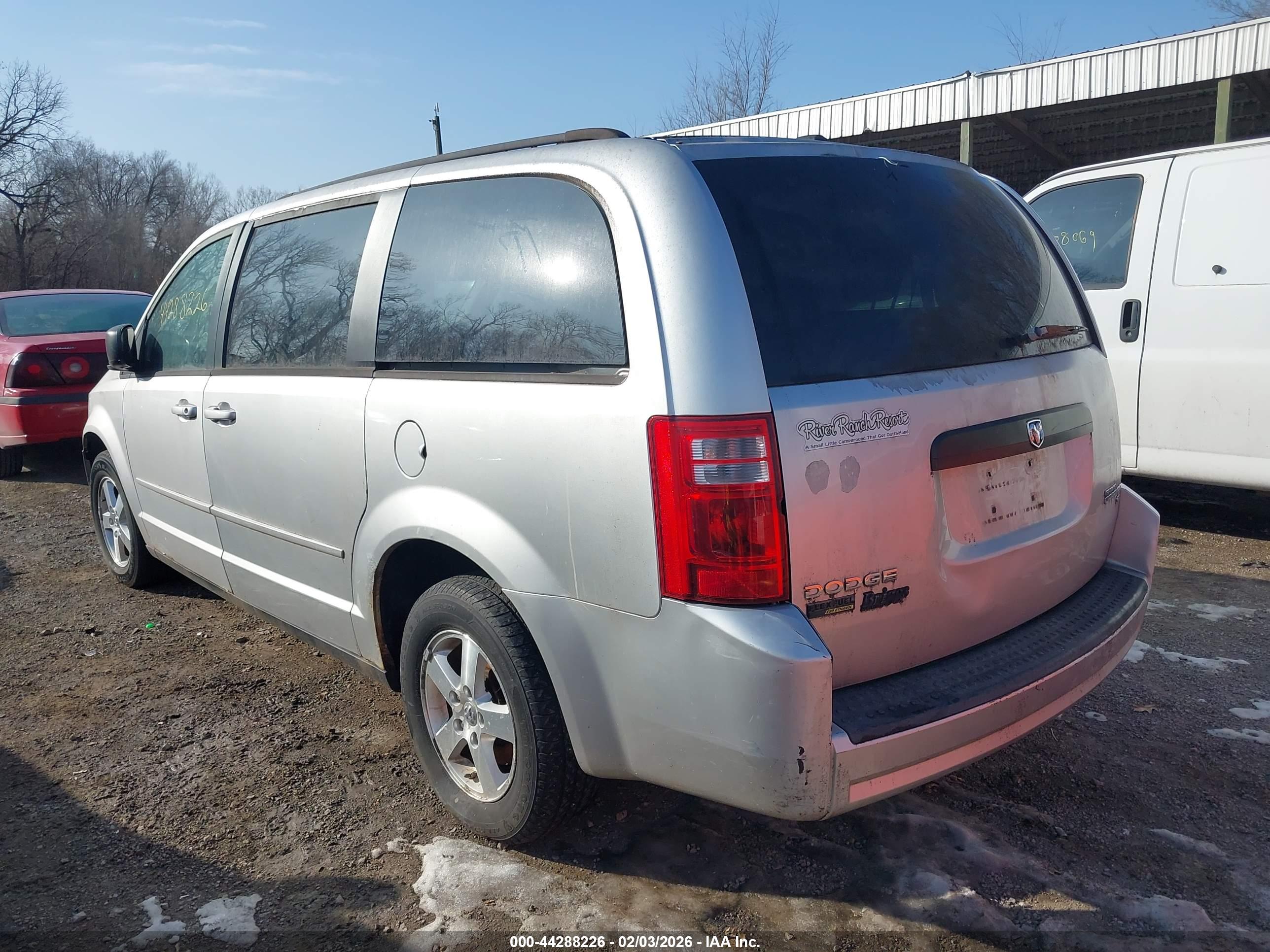 DODGE GRAND image 3