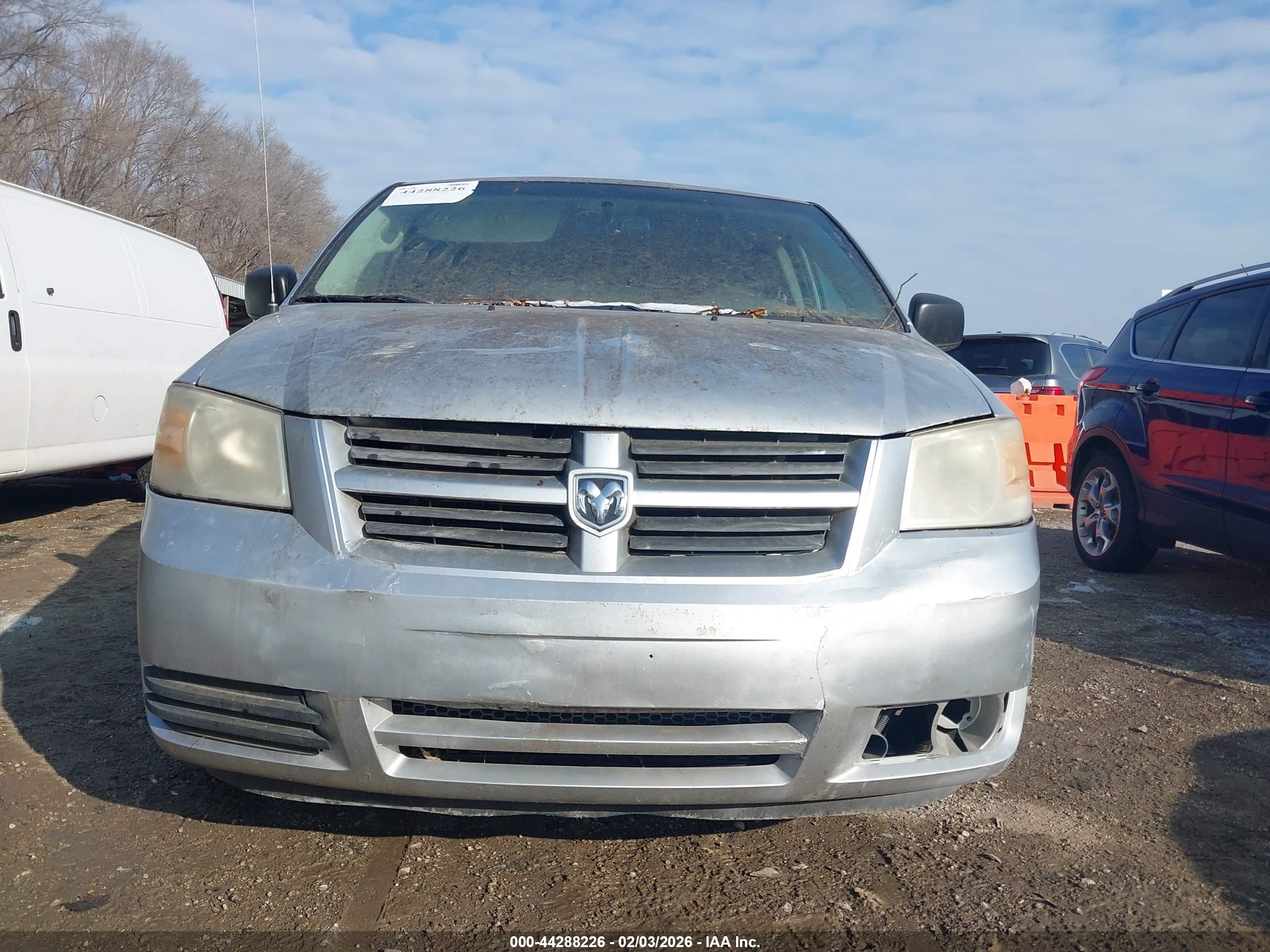 DODGE GRAND image 6