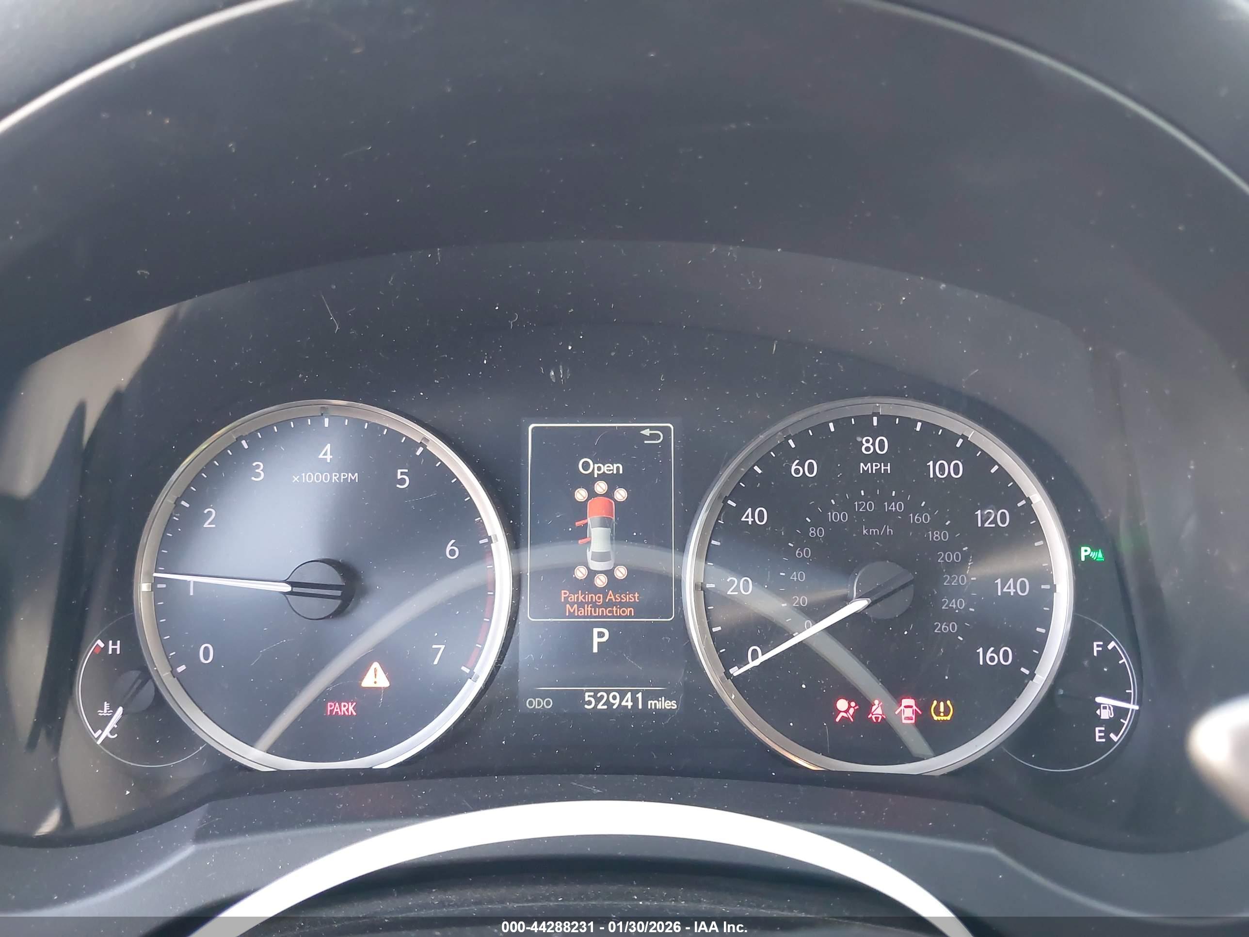 LEXUS IS image 7