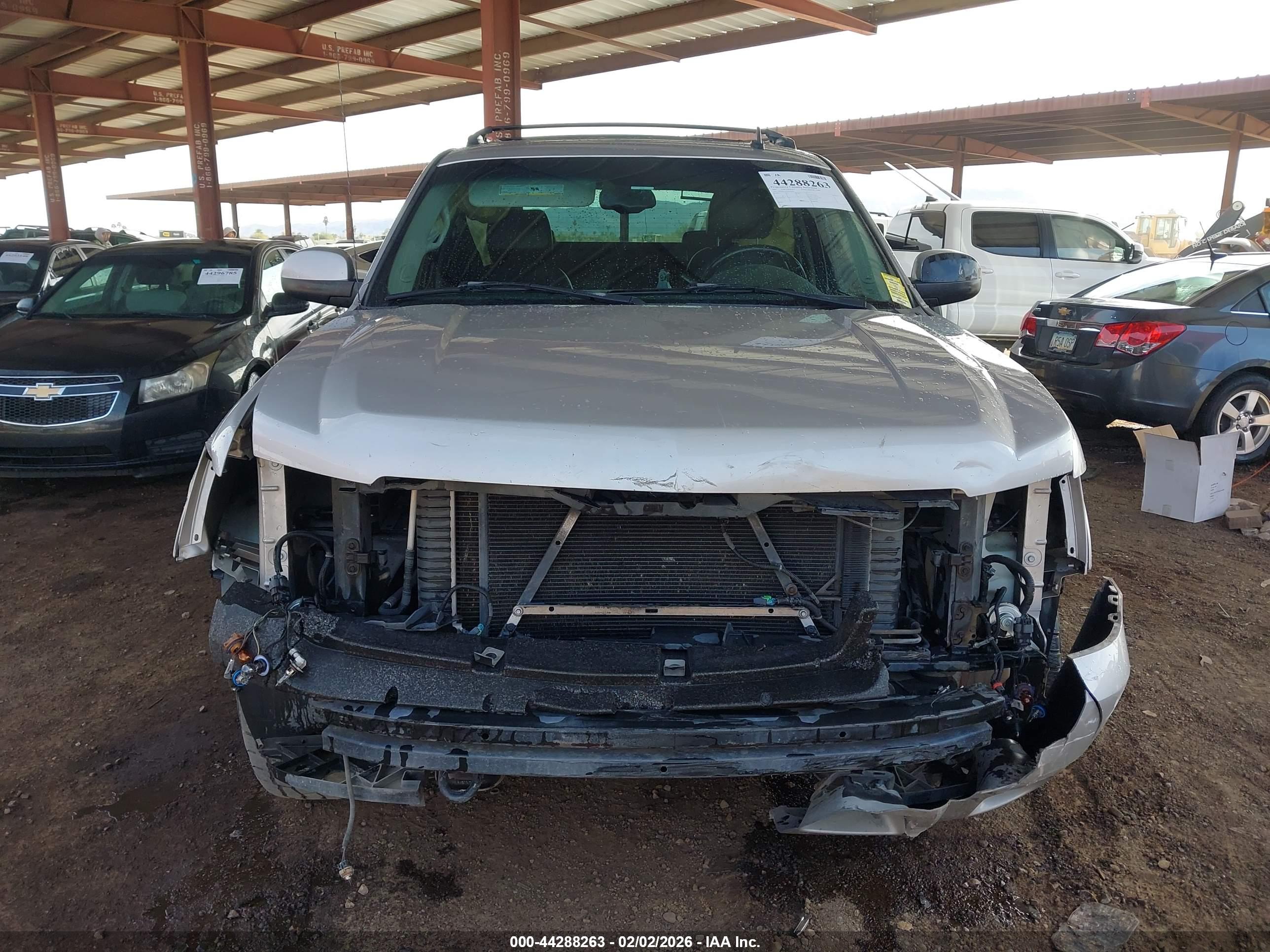 CHEVROLET AVALANCHE image 6