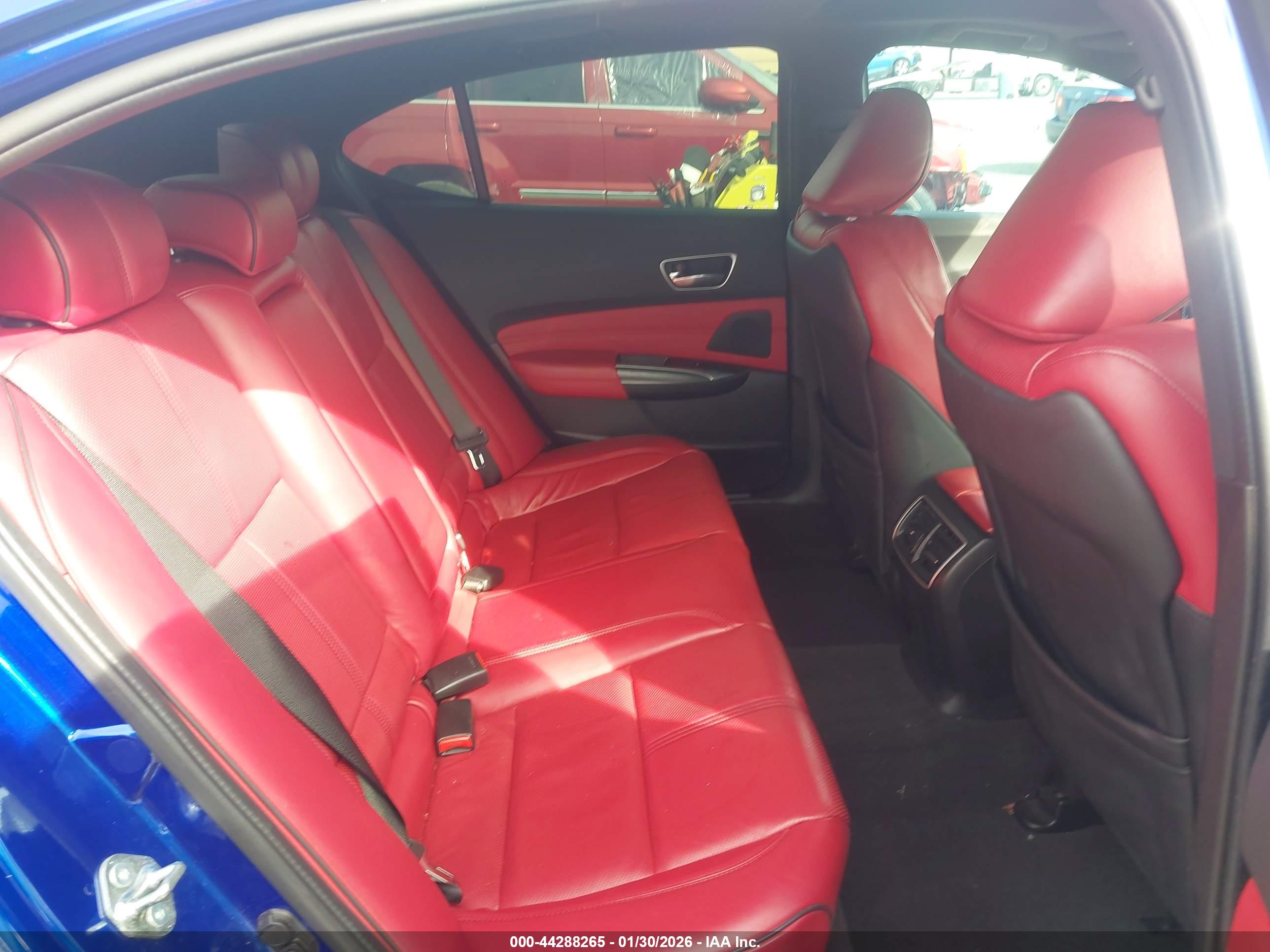 ACURA TLX image 8