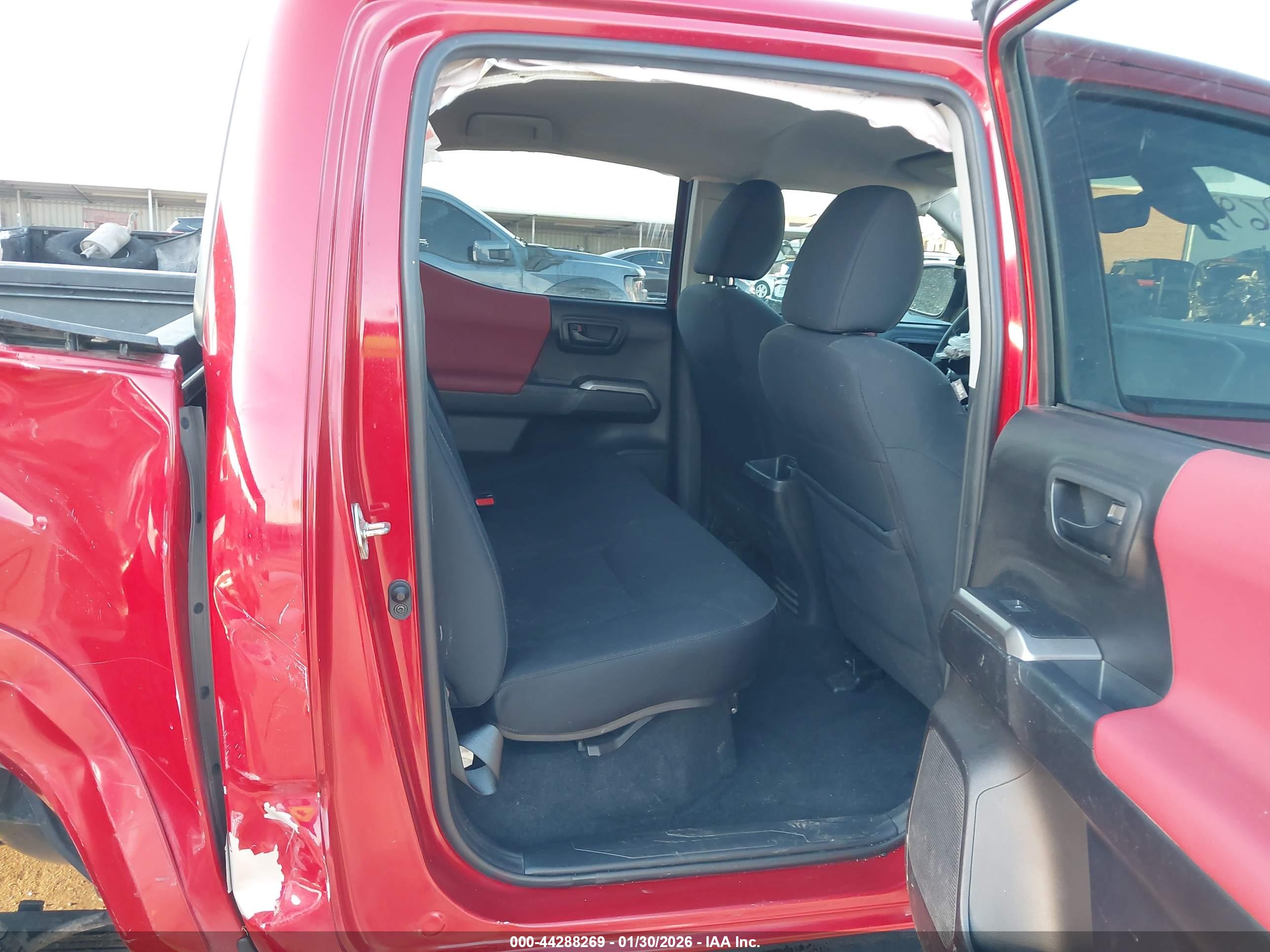 TOYOTA TACOMA image 8