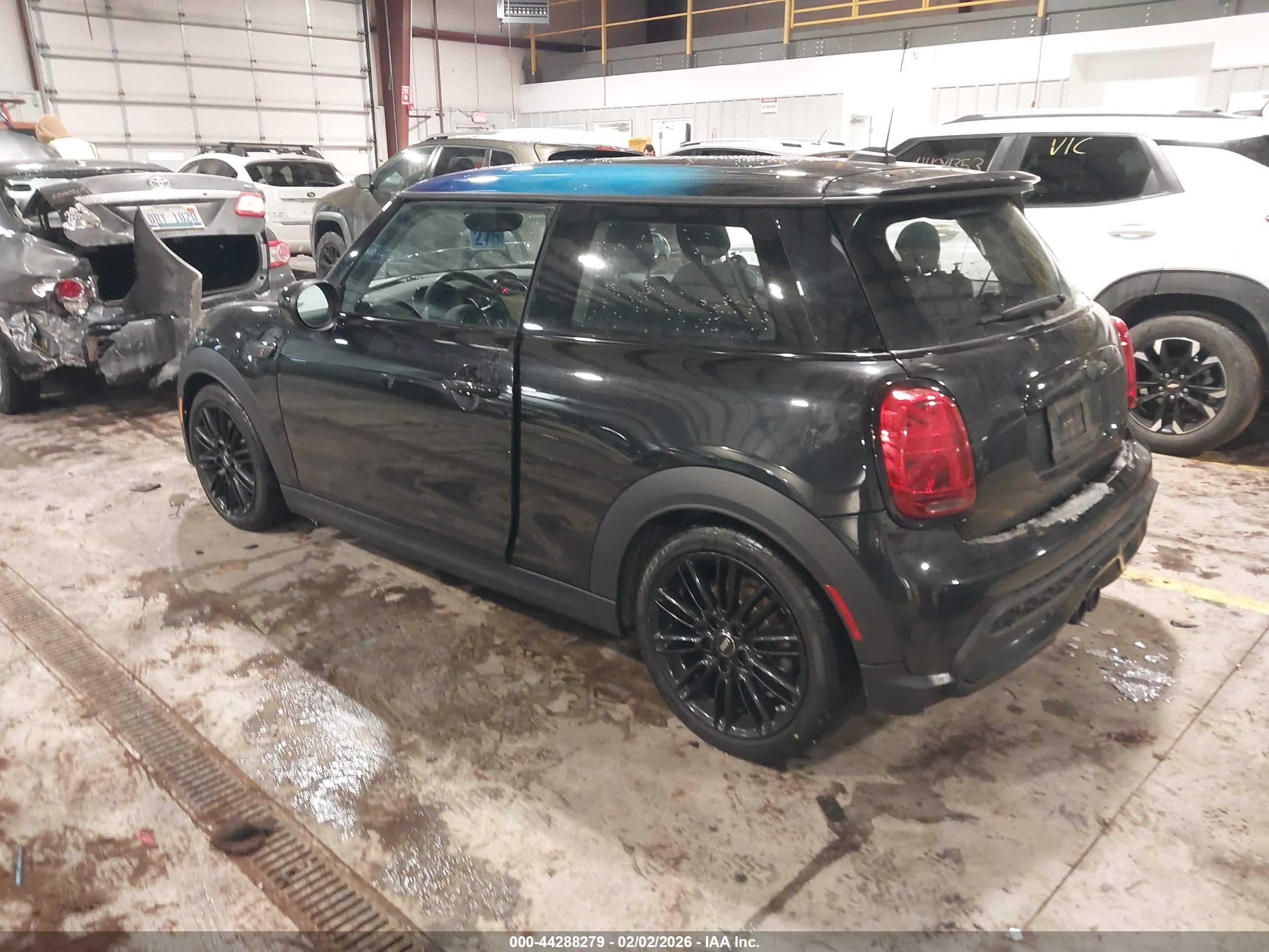 MINI HARDTOP image 3