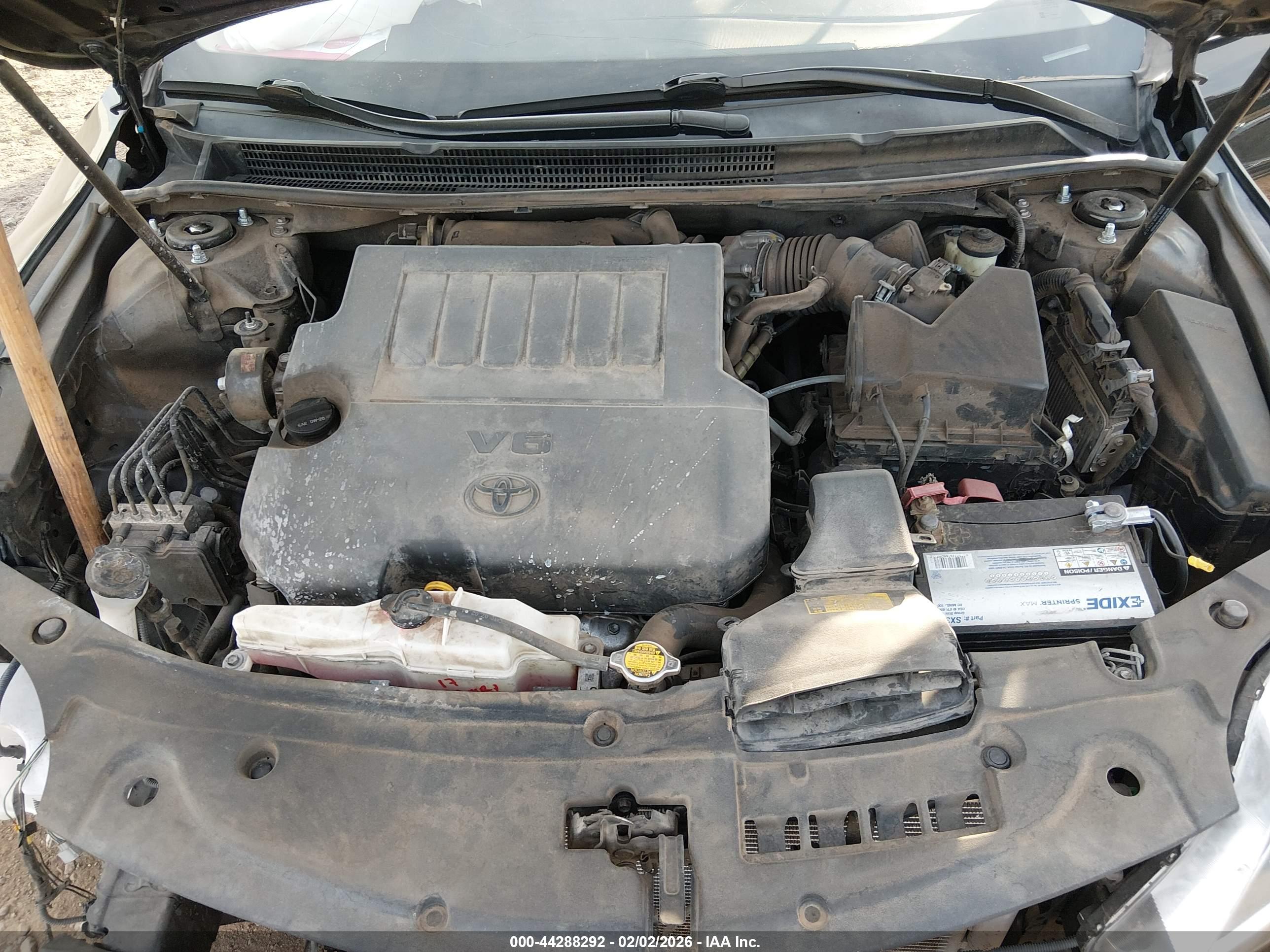 TOYOTA AVALON image 10