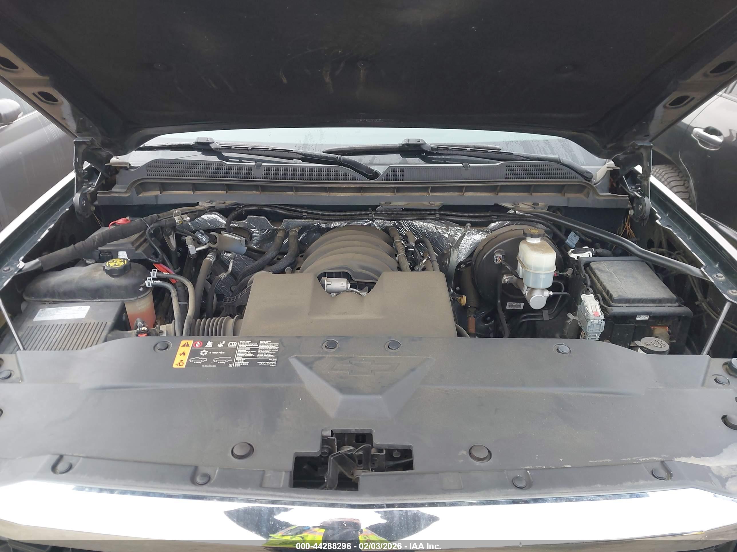 CHEVROLET SILVERADO image 10