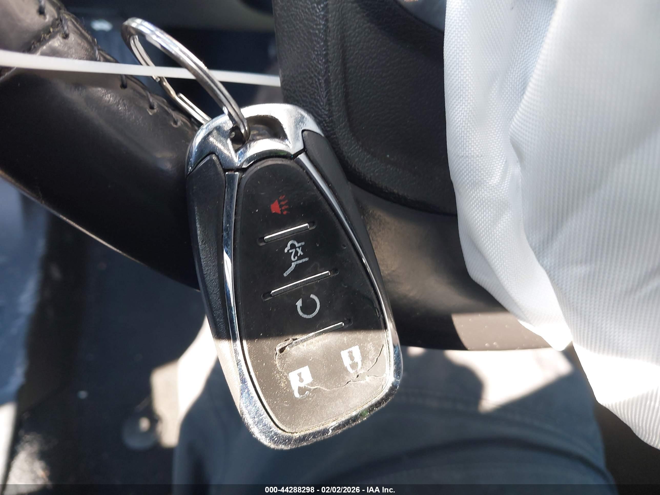 CHEVROLET EQUINOX image 11