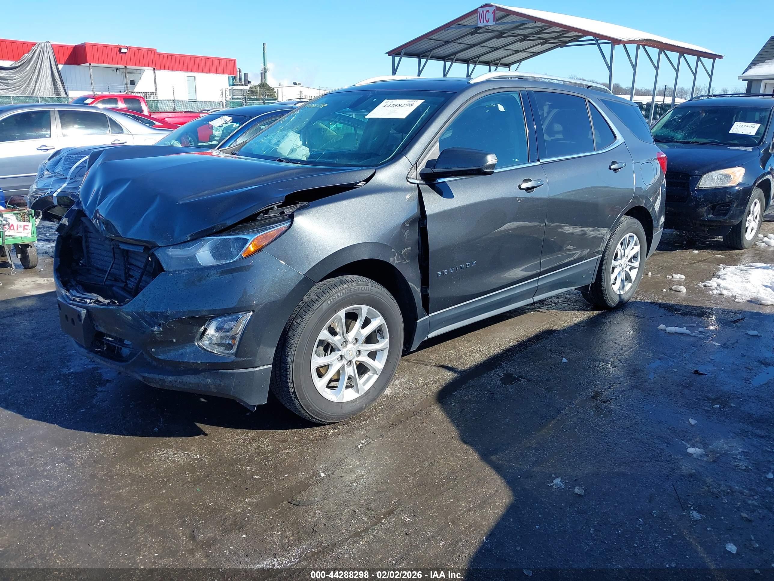 CHEVROLET EQUINOX image 2