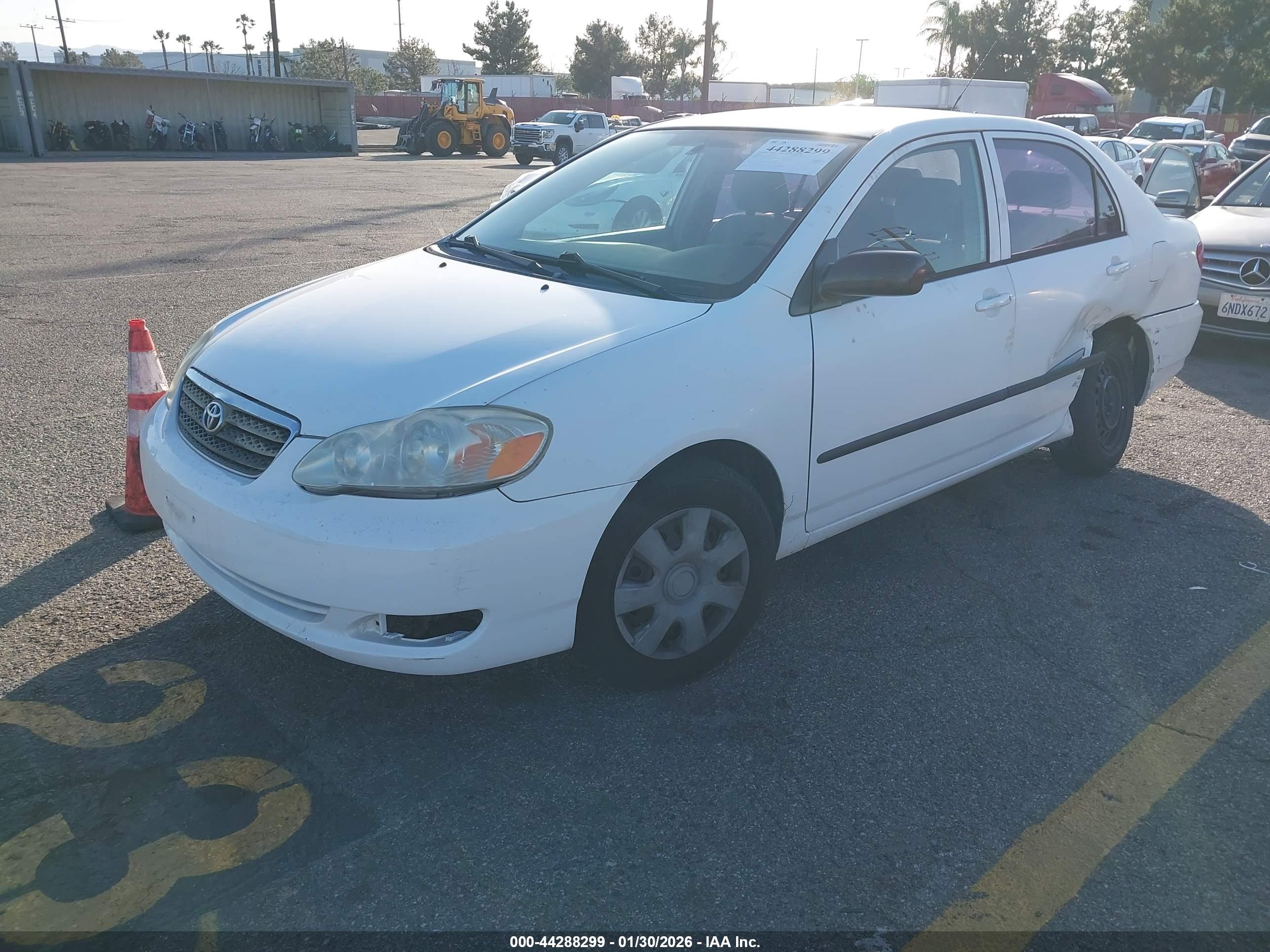 TOYOTA COROLLA image 2
