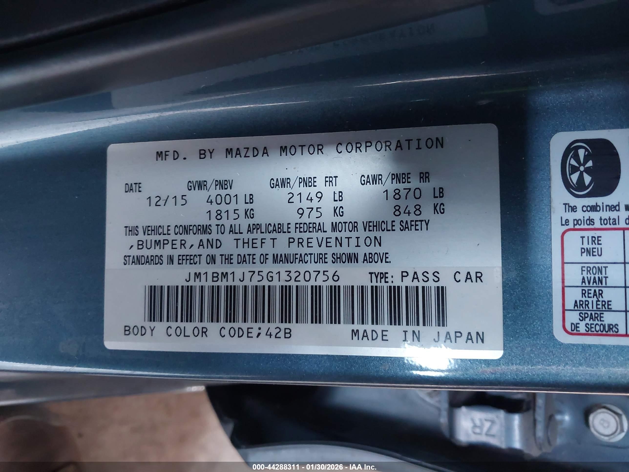 MAZDA MAZDA3 image 9