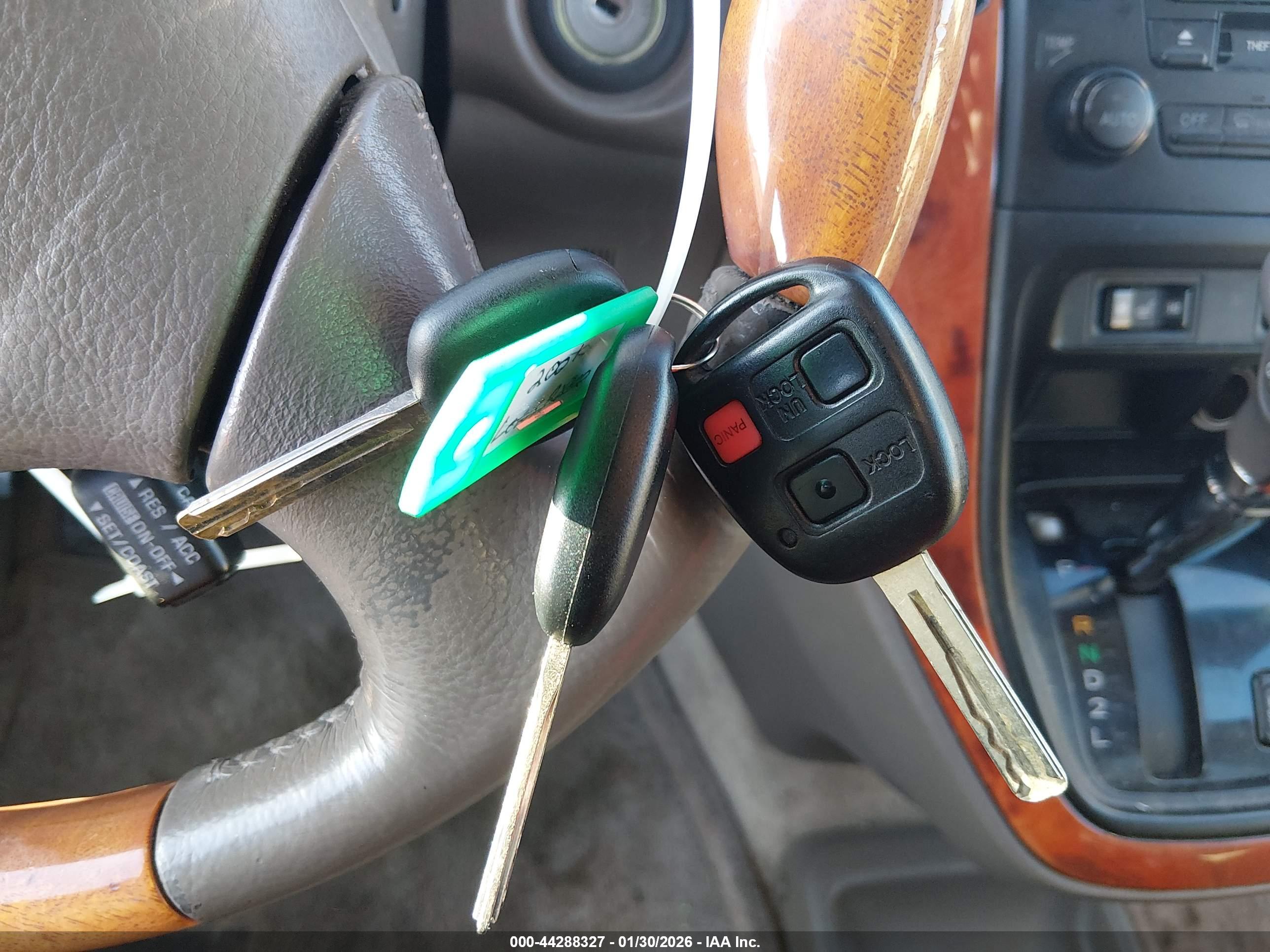 LEXUS RX image 11