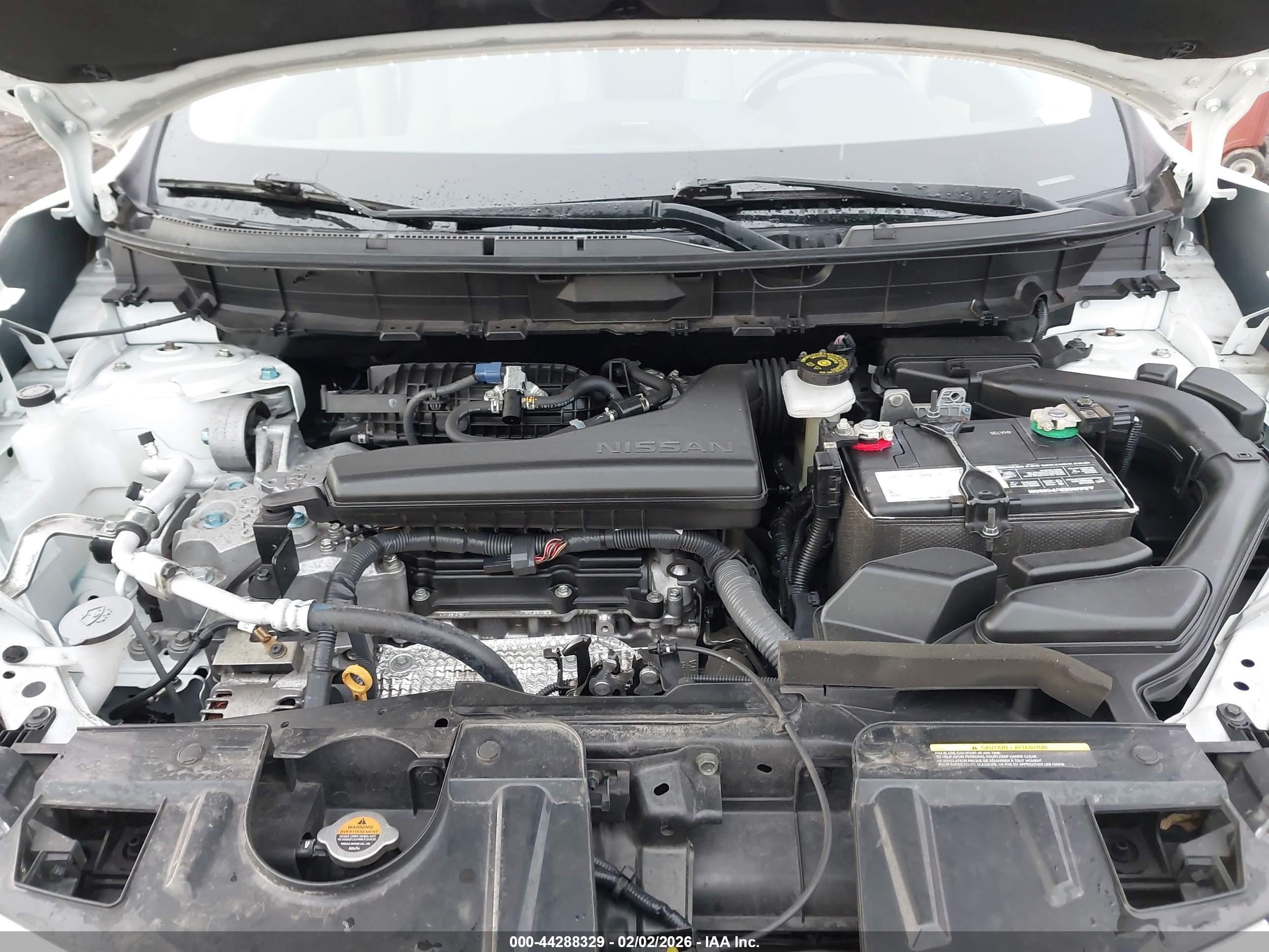 NISSAN ROGUE image 10