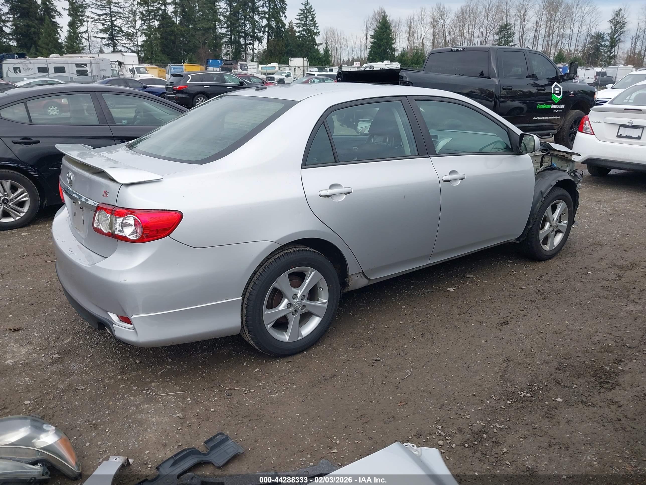 TOYOTA COROLLA image 4