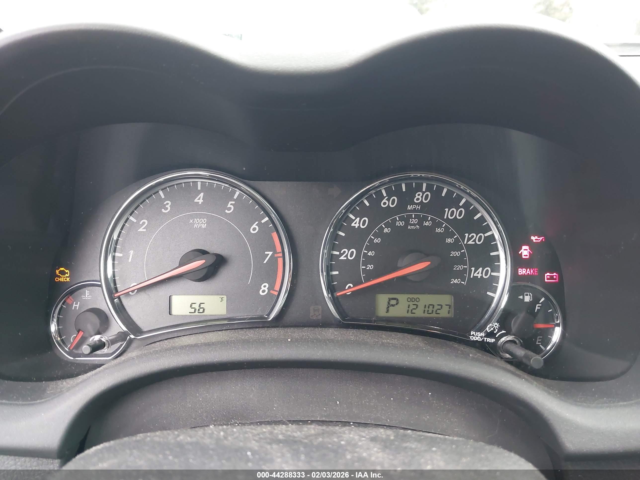 TOYOTA COROLLA image 7