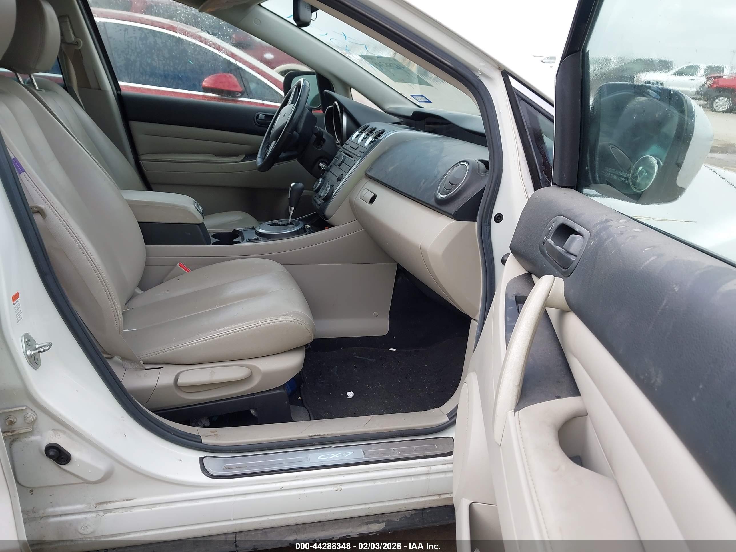 MAZDA CX-7 image 5