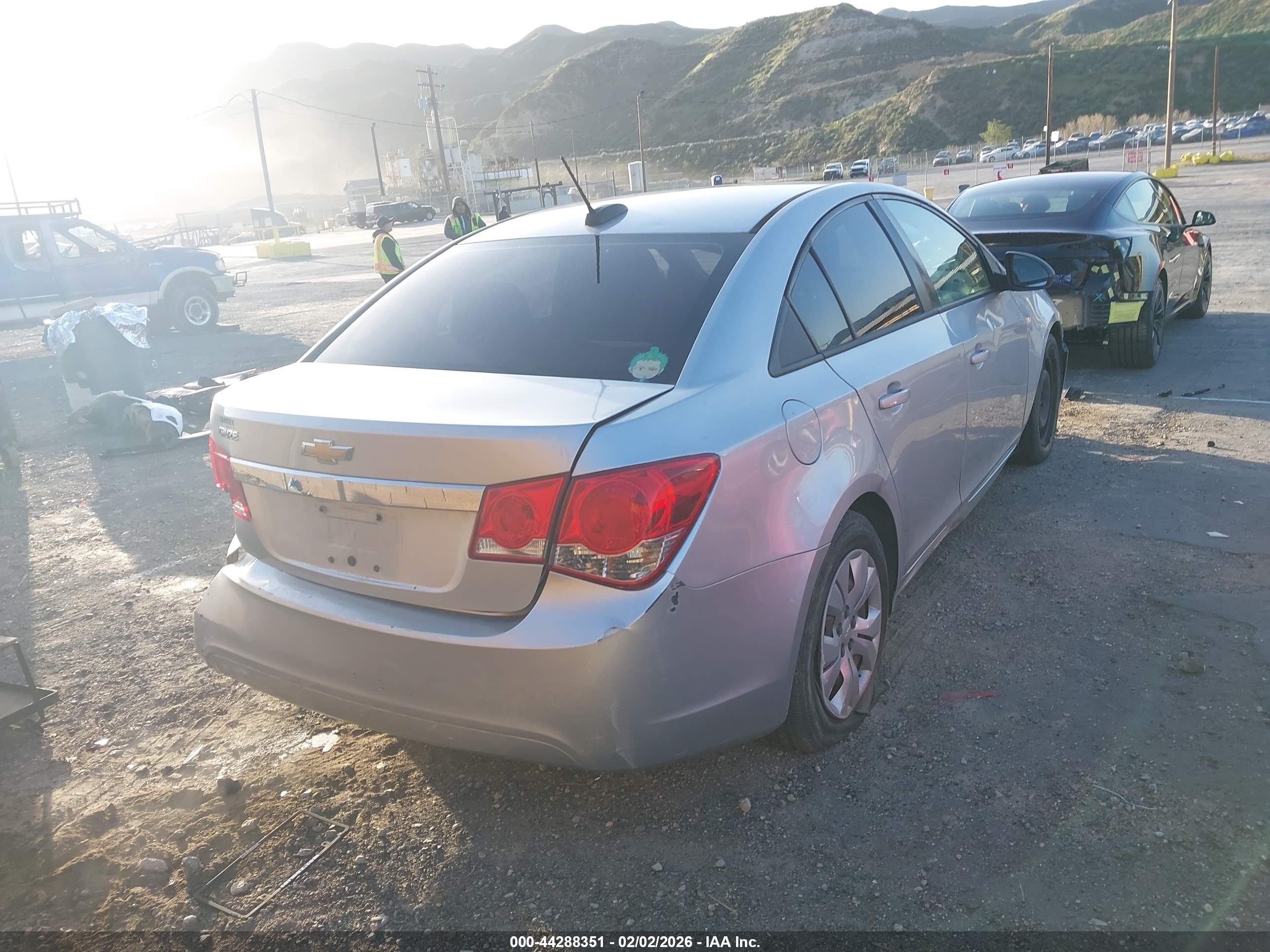 CHEVROLET CRUZE image 4