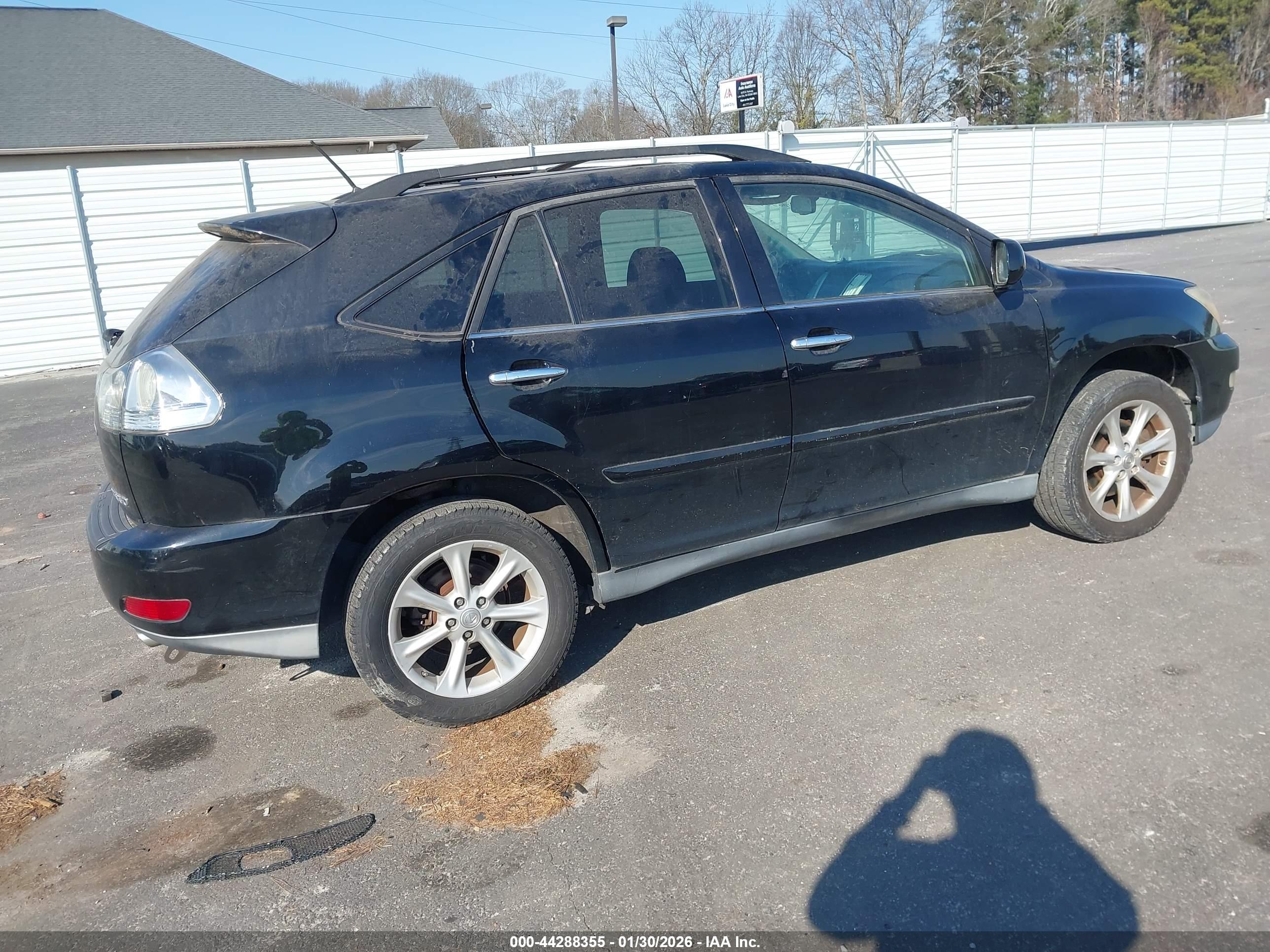 LEXUS RX image 4